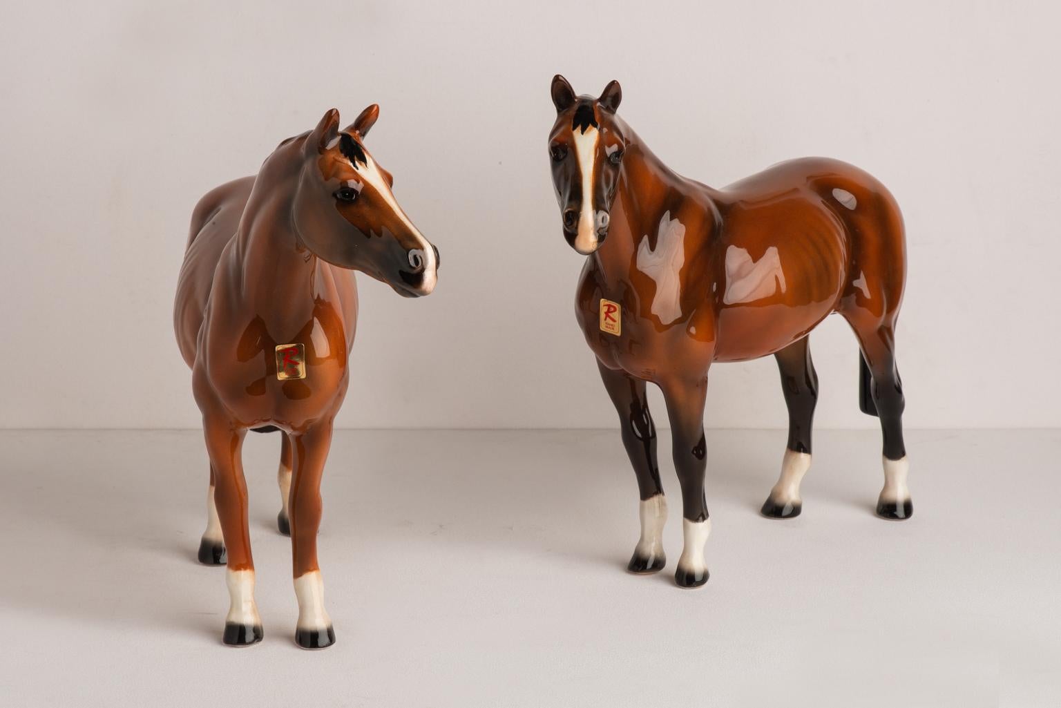Rare pair of Italian ceramic horses, marked by the famous Ronzan, handmade. (They were in an italian collection.)

ref. O/1156 -
 
   