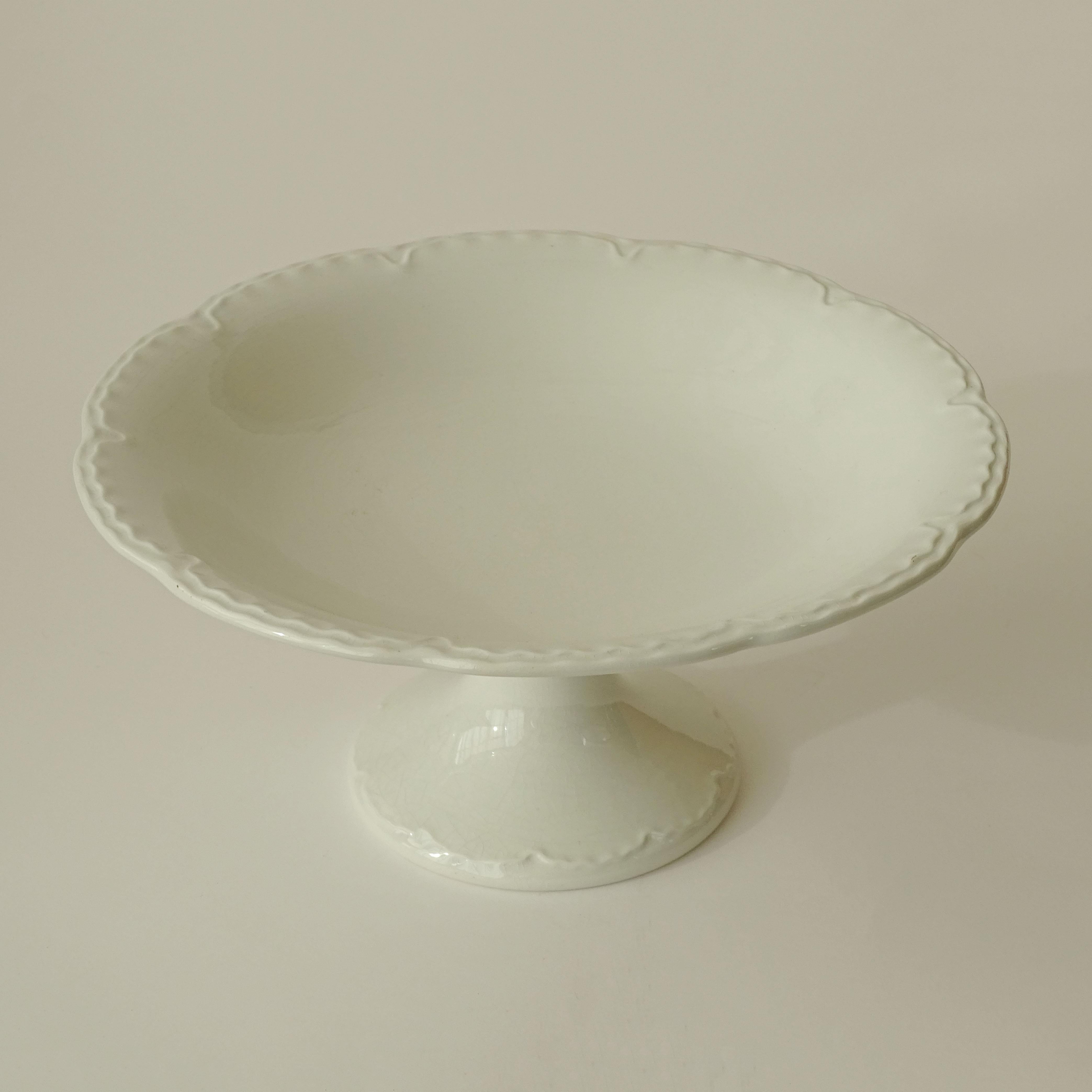 Paar italienische Keramiksockelschalen von S. C. Richard, Italien 1930er Jahre im Zustand „Gut“ im Angebot in Milan, IT