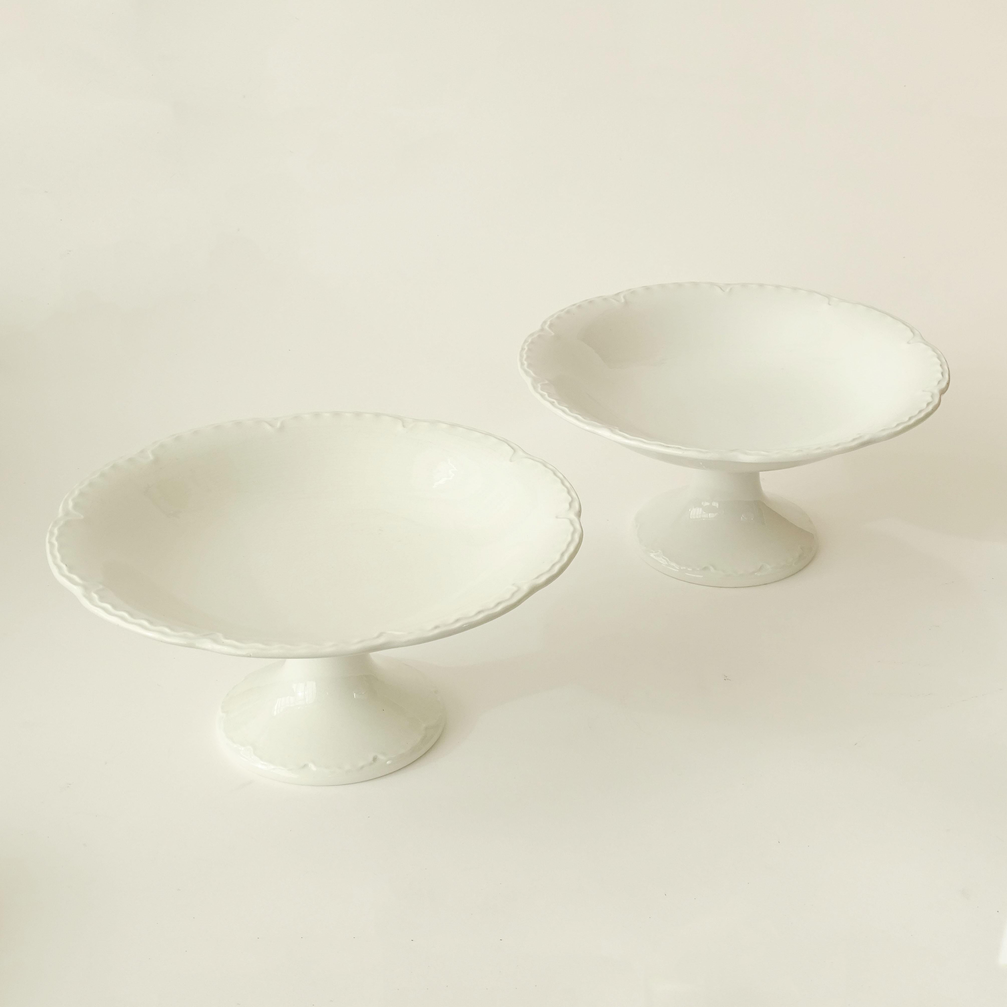 Paar italienische Keramiksockelschalen von S. C. Richard, Italien 1930er Jahre im Angebot 1