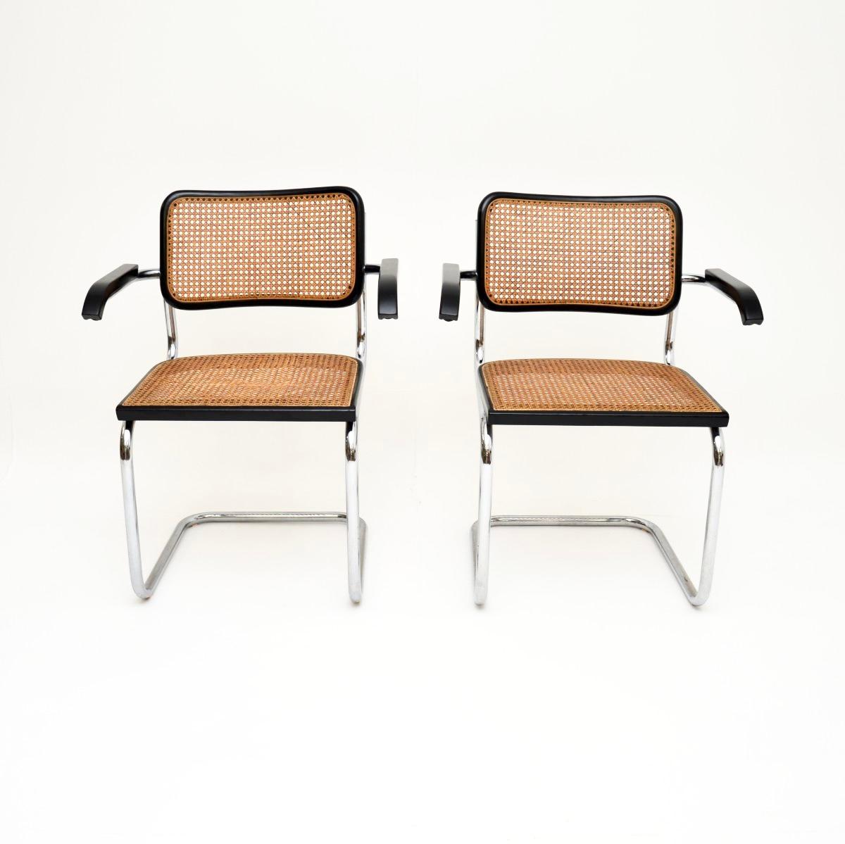 Mid-Century Modern Paire de chaises de salle à manger italiennes Cesca par Arrben en vente