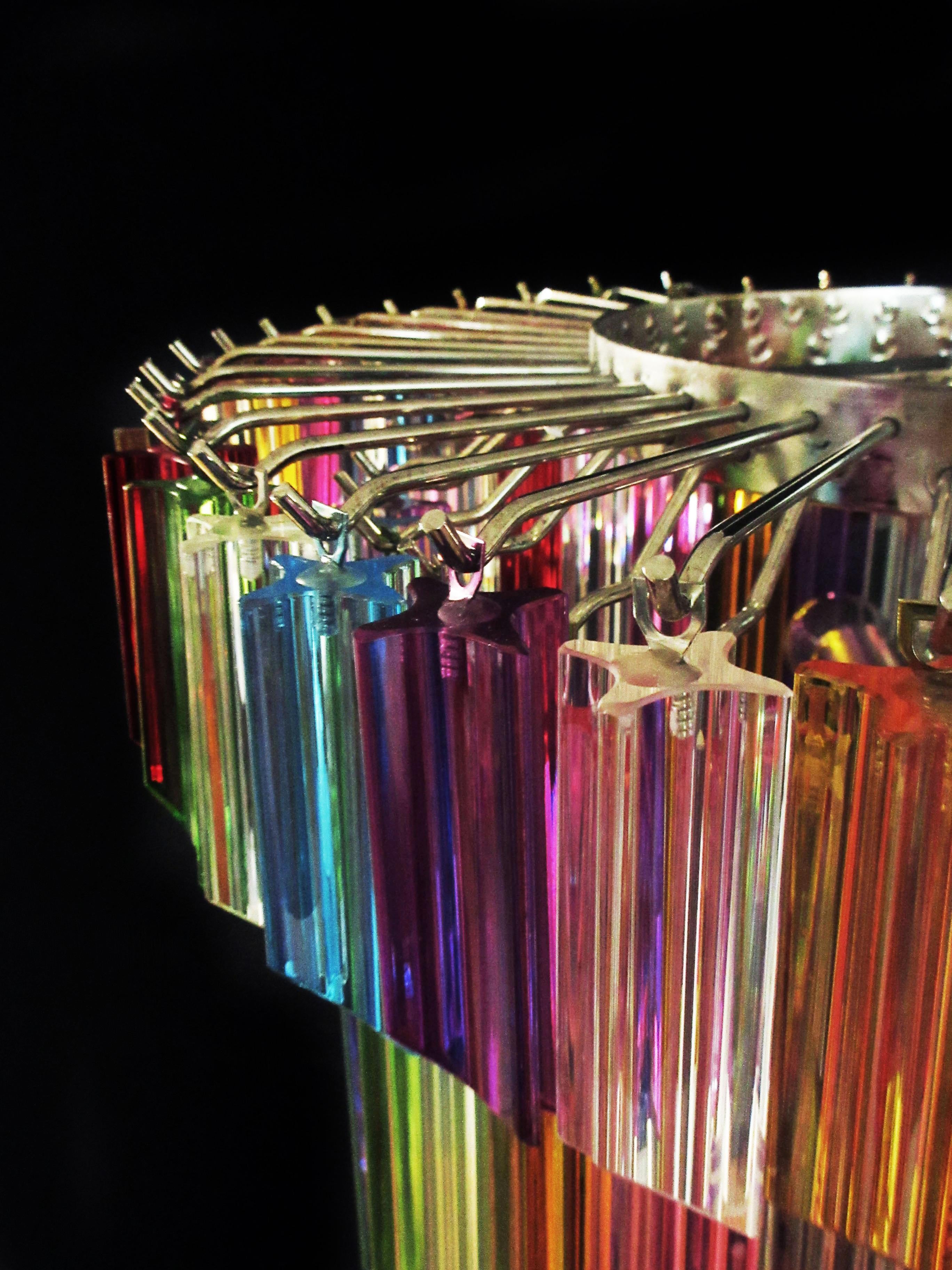 Coppia di lampadari italiani Quadriedri multicolore, Murano in vendita 8