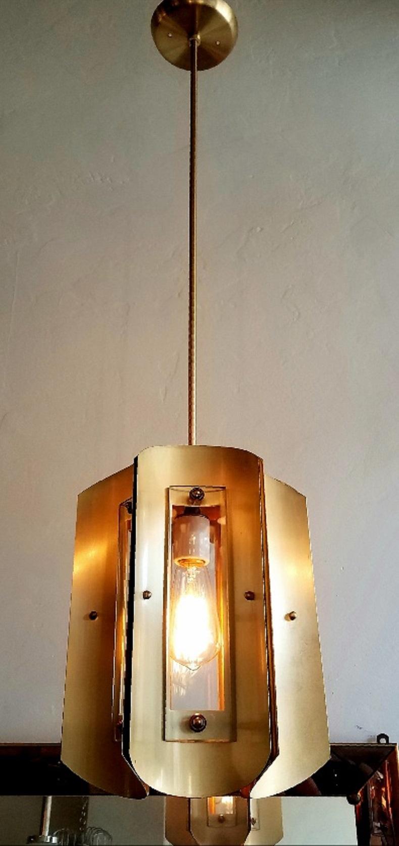 Mid-Century Modern Pair of Italian Chandeliers in Style of Max Ingrand