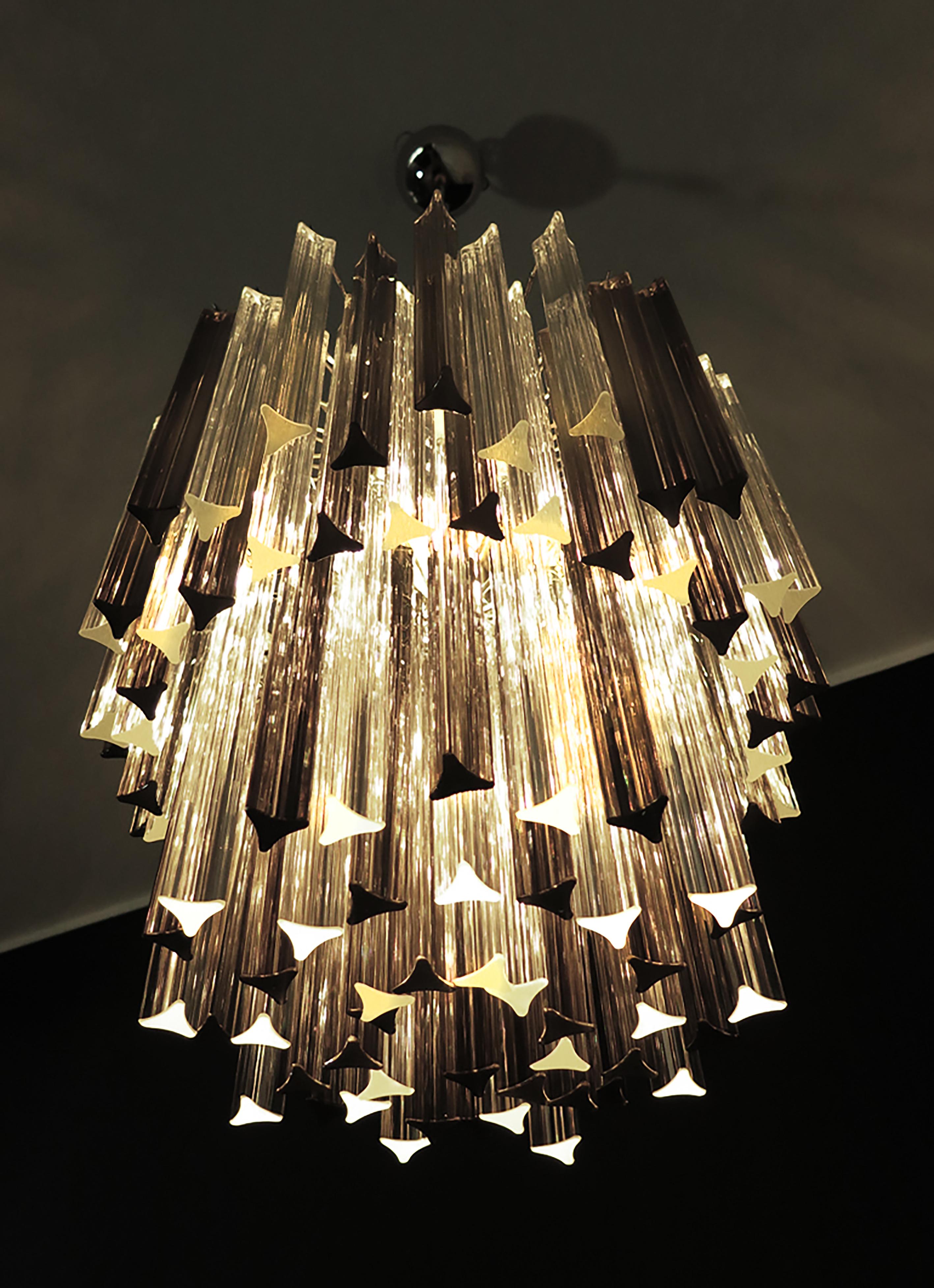 Metallo Coppia di lampadari italiani trasparenti e fumé di Tritri, Murano in vendita