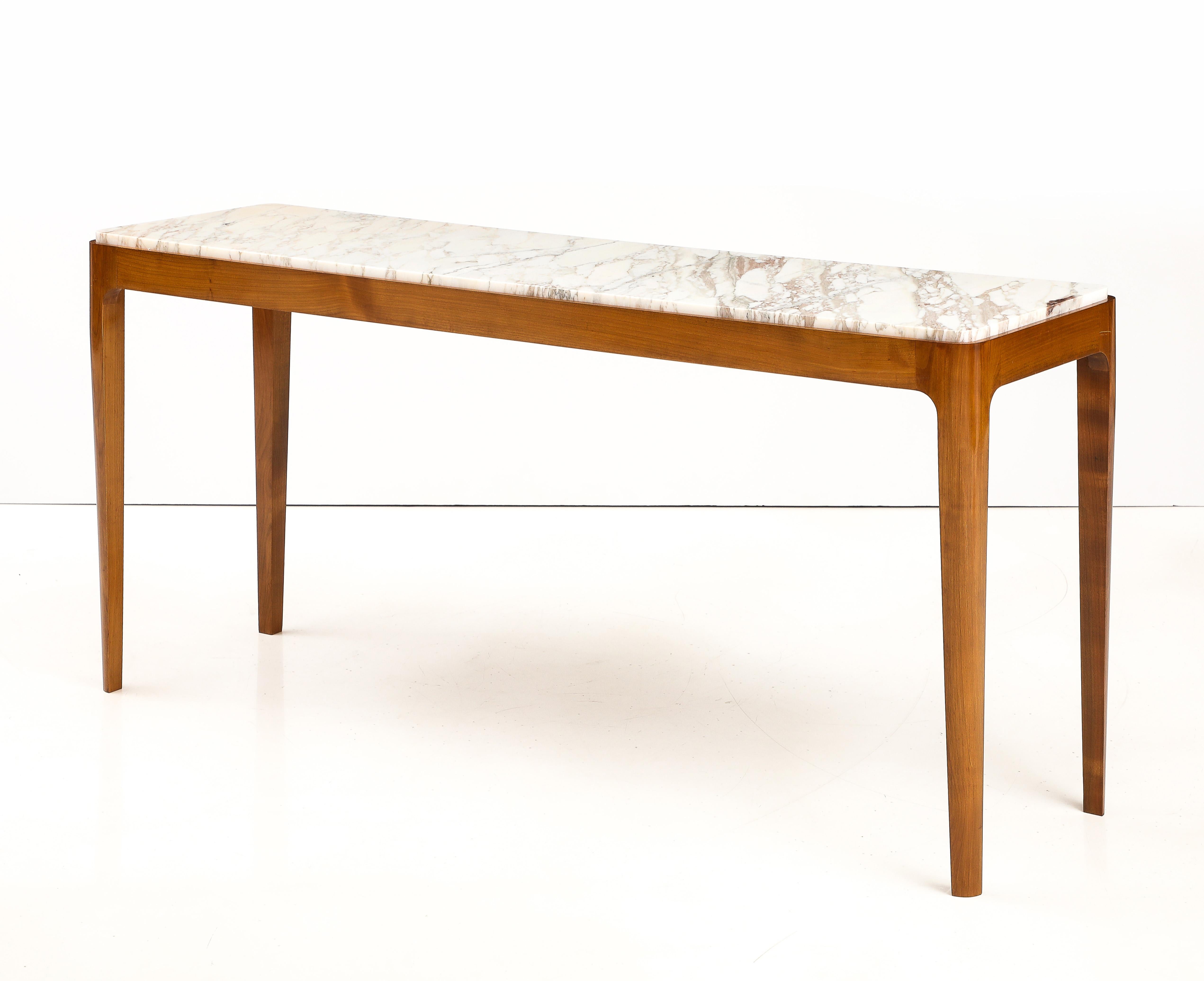 Pareja de Consolas Italianas de Madera de Cerezo y Mármol Broccatello, Italia Siglo XXI y contemporáneo en venta