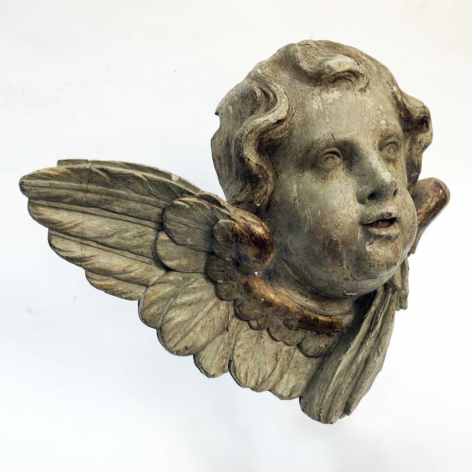 Hand-Carved Pair of Italian Cherub Head Sculptures 18th Century Carved Winged Putti Heads