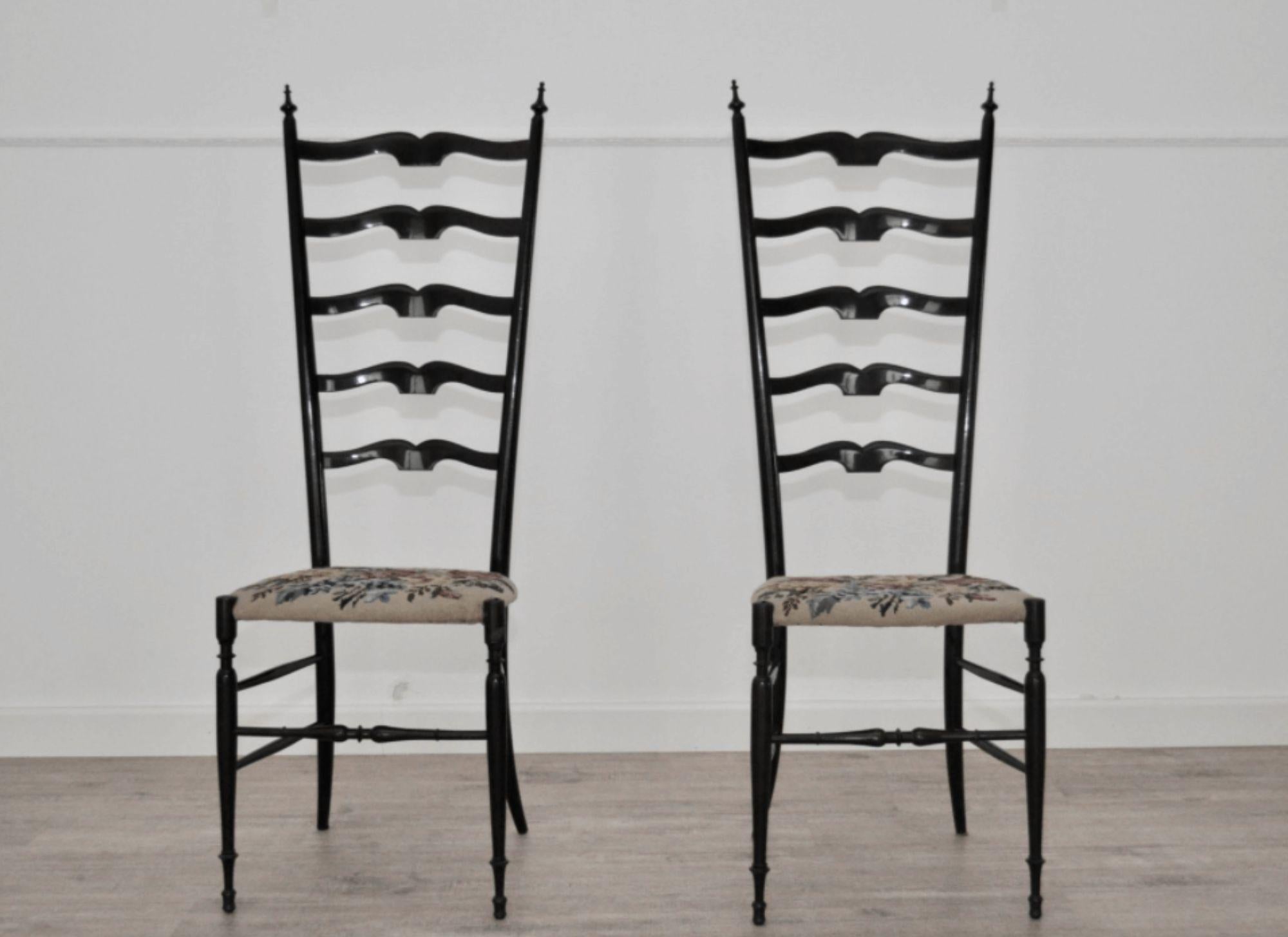 Pair of Italian Chiavari Dining Chairs - 1960s - set 2 - In Good Condition For Sale In Manzano, IT