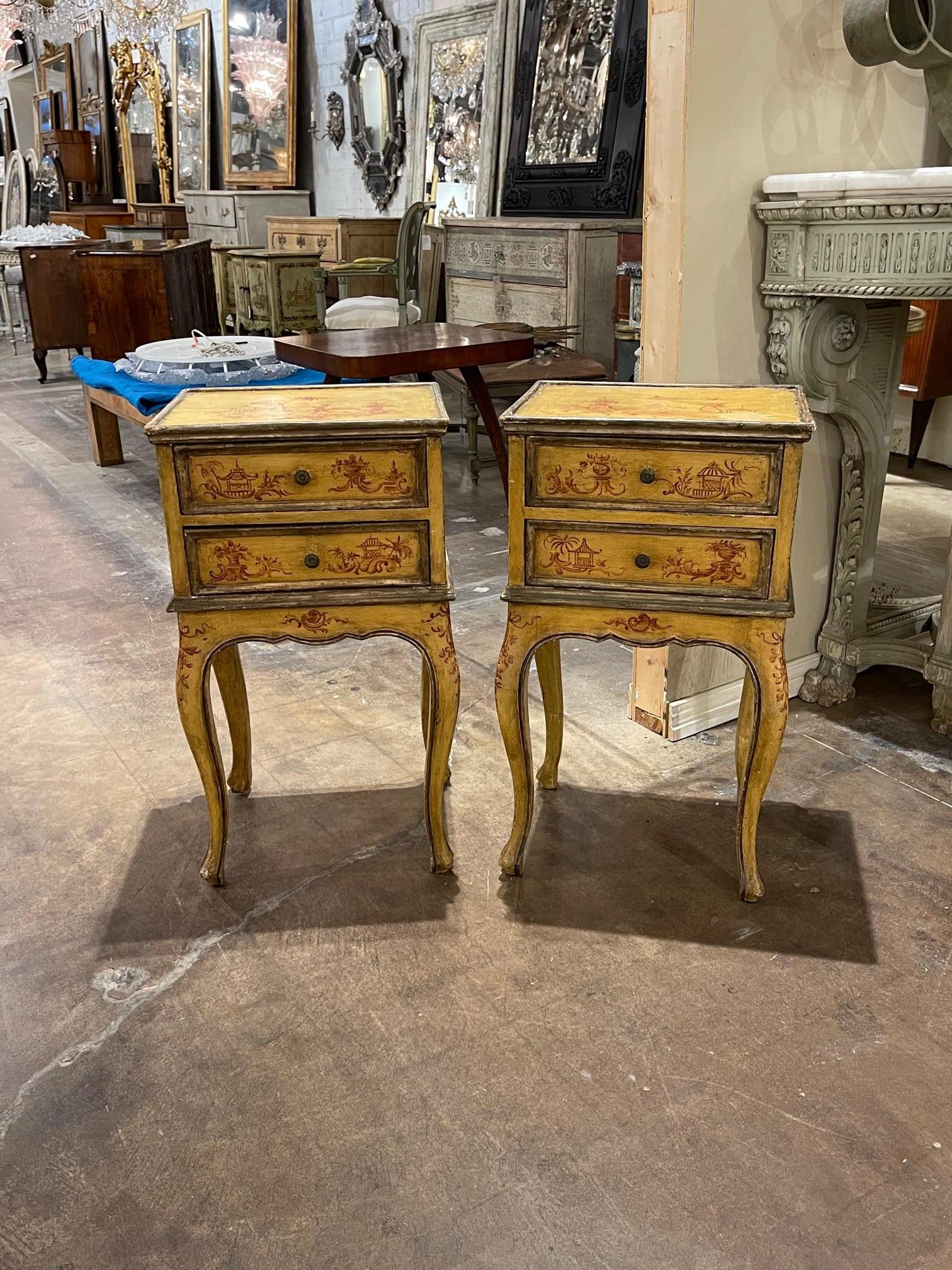 Early 20th Century Pair of Italian Chinoiserie Side Tables For Sale