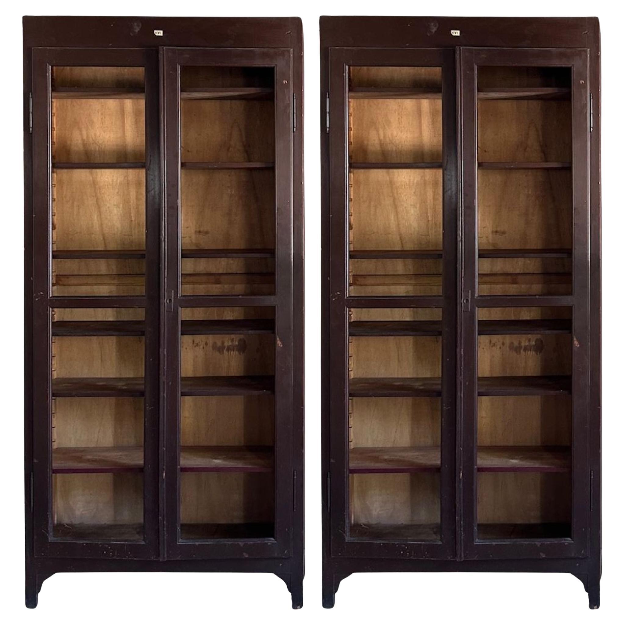 Italian Brown and Burgundy Lacquered Display Cabinets or Vitrines, 1910 circa