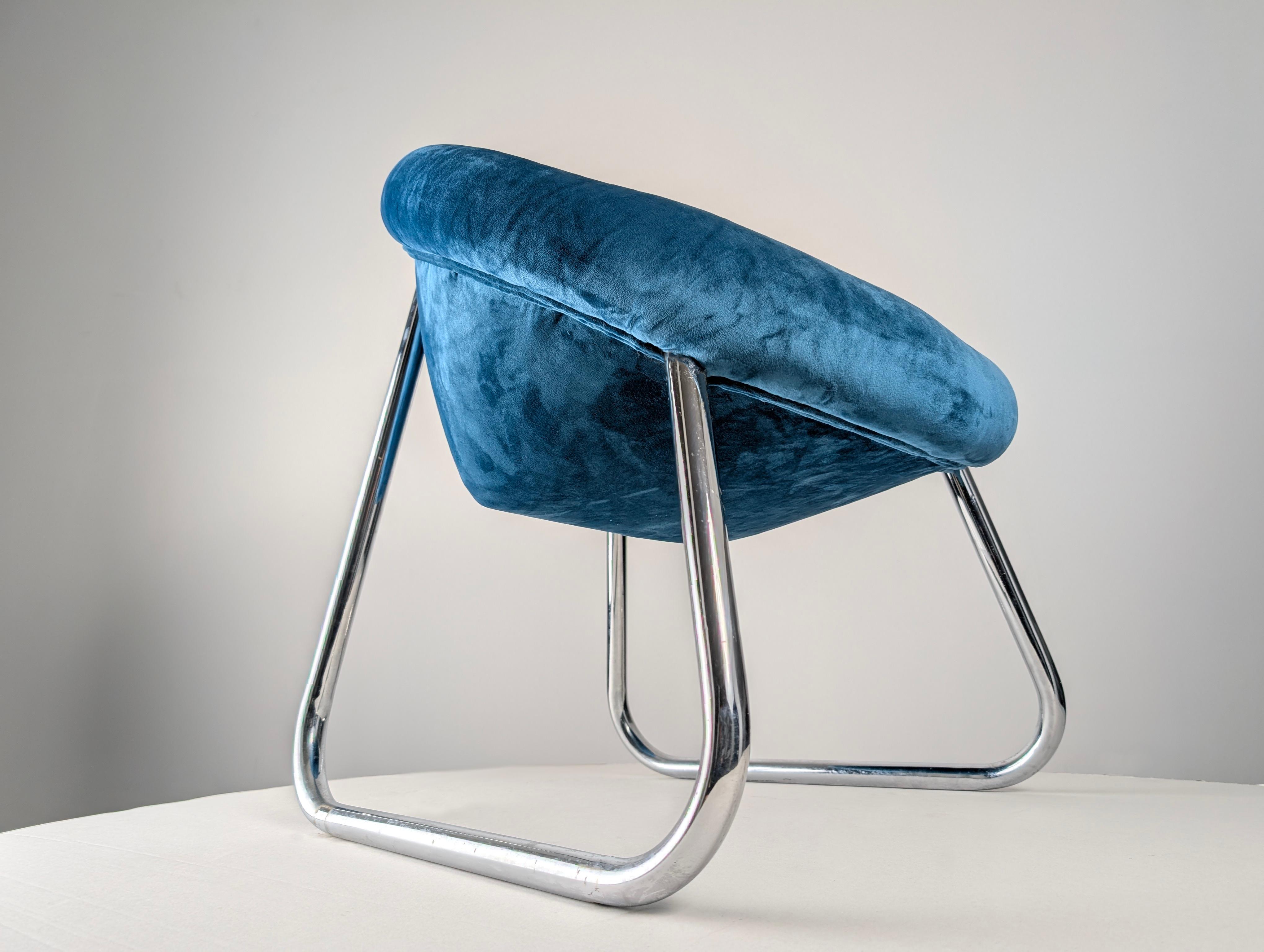 Pair of Italian Chrome and Blue Velvet Armchairs, 1970s For Sale 10