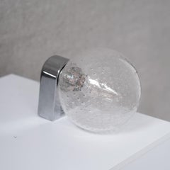 Pareja de apliques italianos de cristal cromado de mediados de siglo