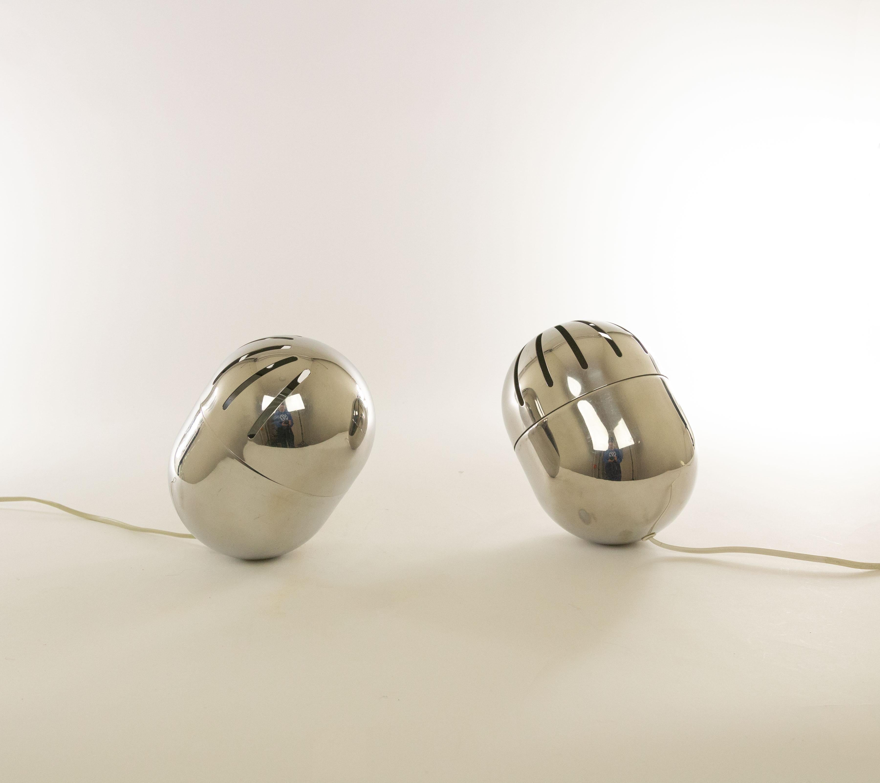 Pair of Italian Chrome Table Lamps by Reggiani, 1970s In Good Condition For Sale In Rotterdam, NL
