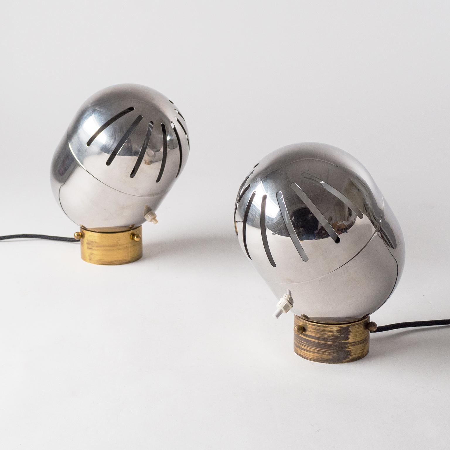 Paire de lampes de table italiennes en chrome par Reggiani:: vers 1968 en vente 4