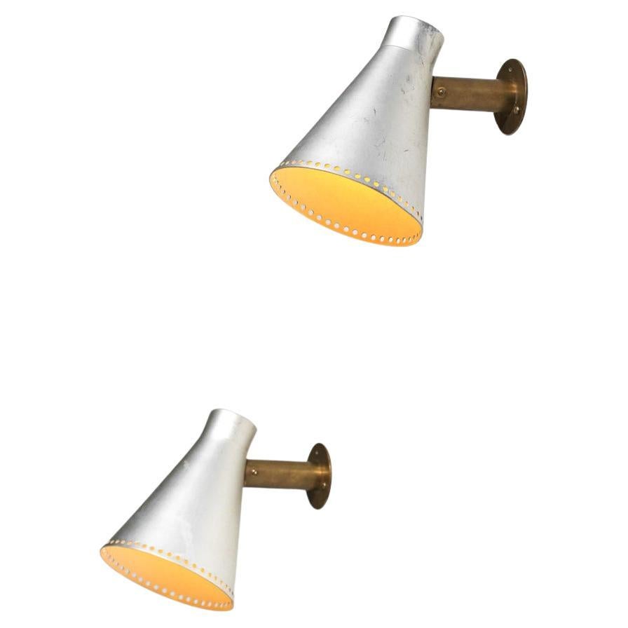 Pair of Italian conical aluminum and brass wall lights from the 60s For Sale