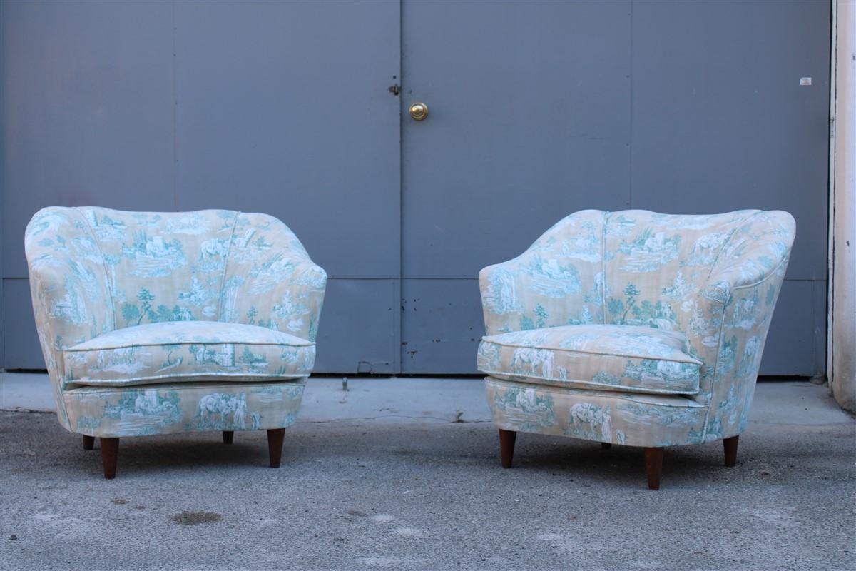 Pair of Italian Decorative armchairs from the 1950s in the style of Gio Ponti For Sale 4