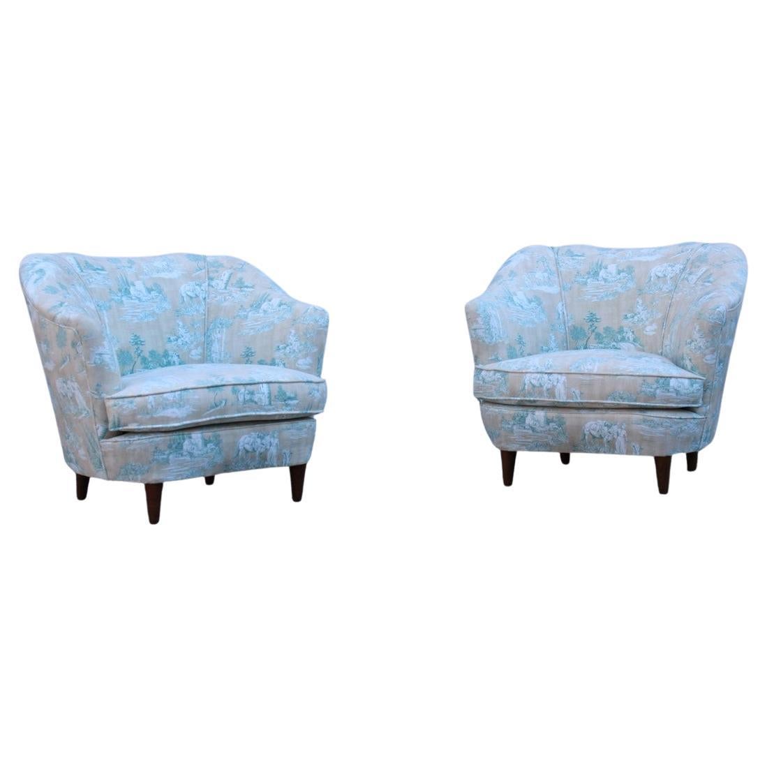 Pair of Italian Decorative armchairs from the 1950s in the style of Gio Ponti For Sale