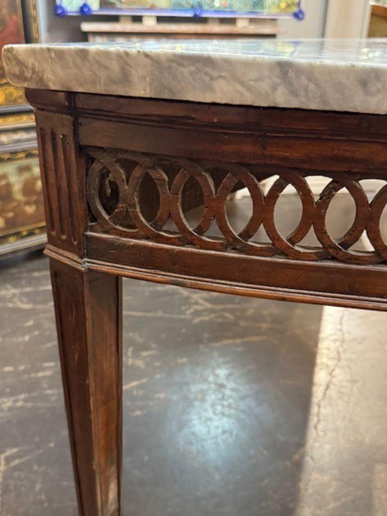 Paire de consoles italiennes Demi-Lune en vente 1