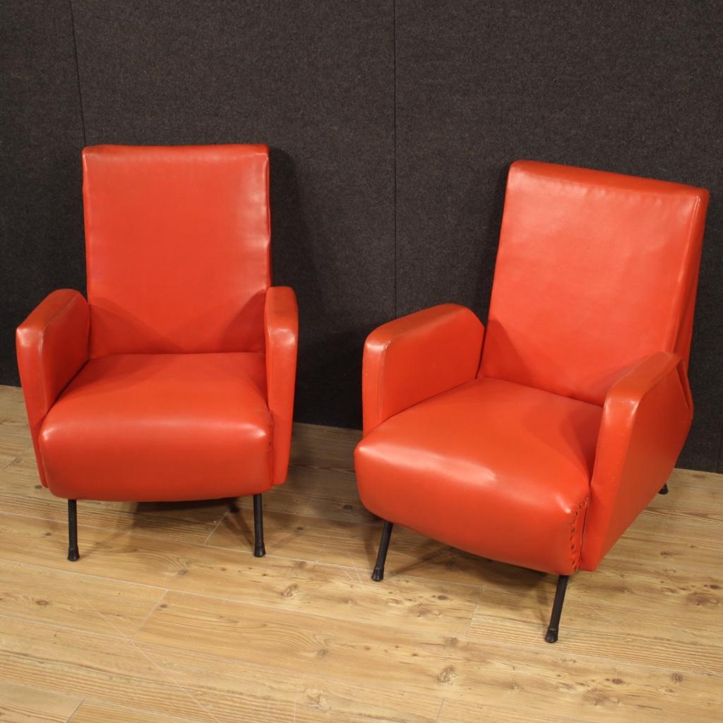 Pair of Italian Design Armchairs in Red Faux Leather For Sale 1