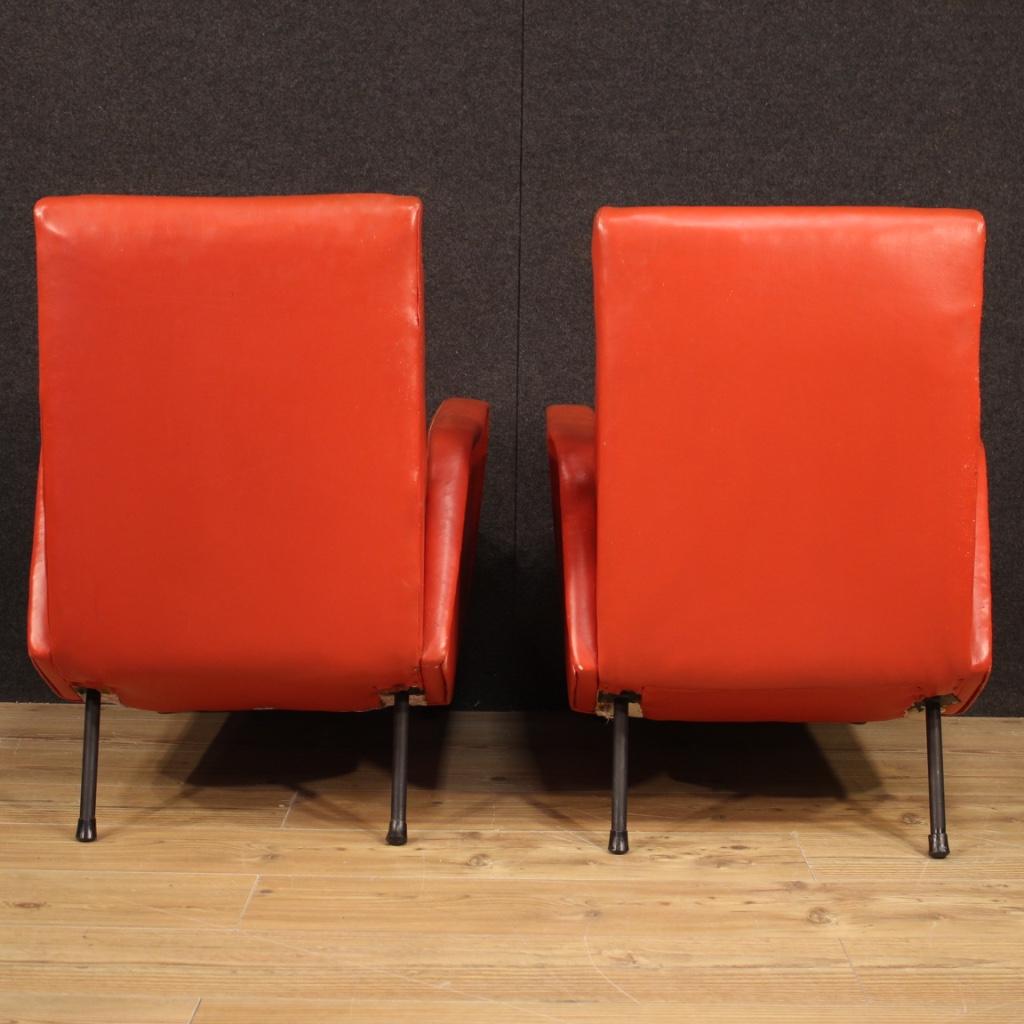 Pair of Italian Design Armchairs in Red Faux Leather For Sale 3