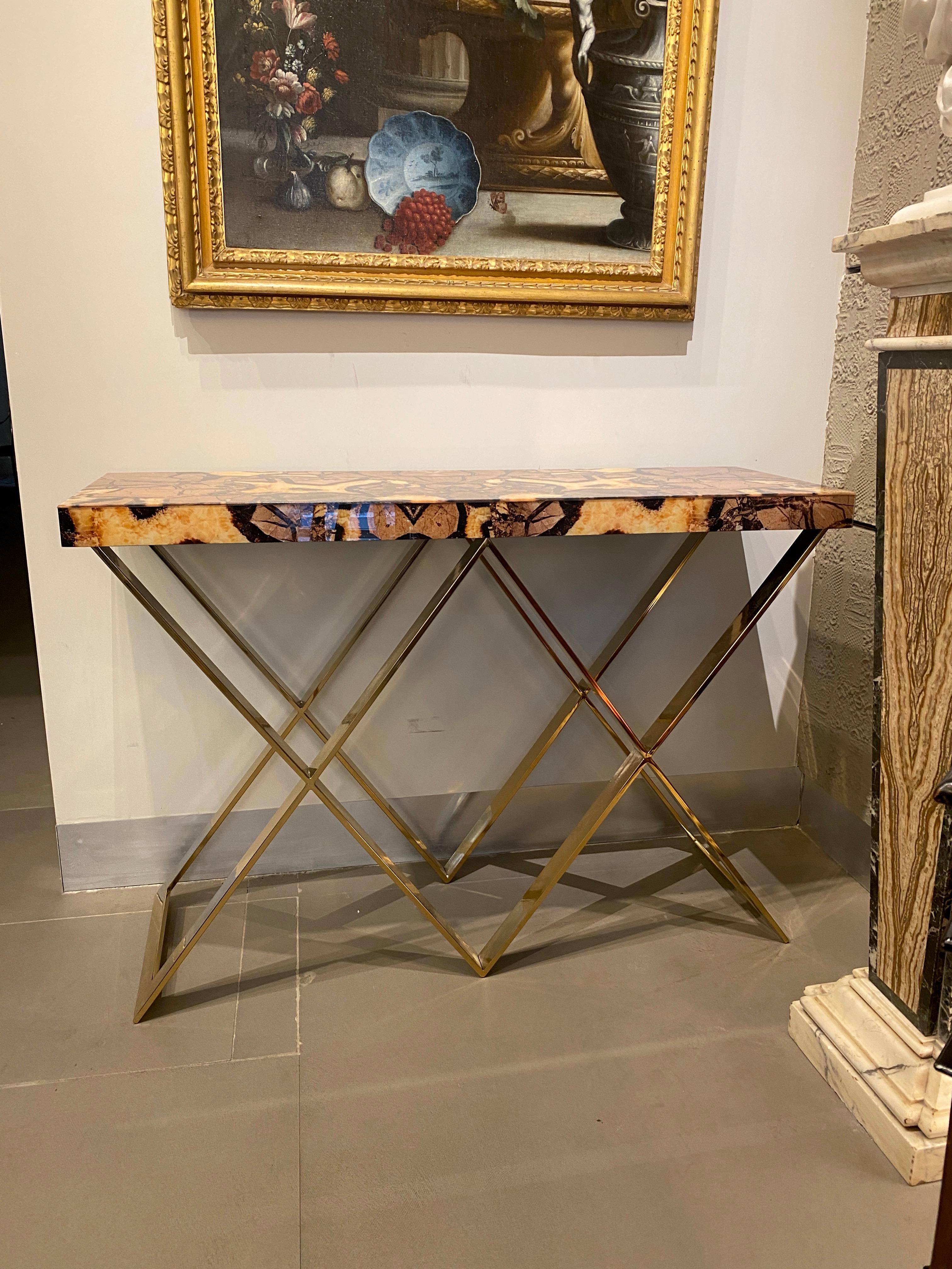 Pair of Italian Design Marble Imitation Top Console Tables For Sale 3