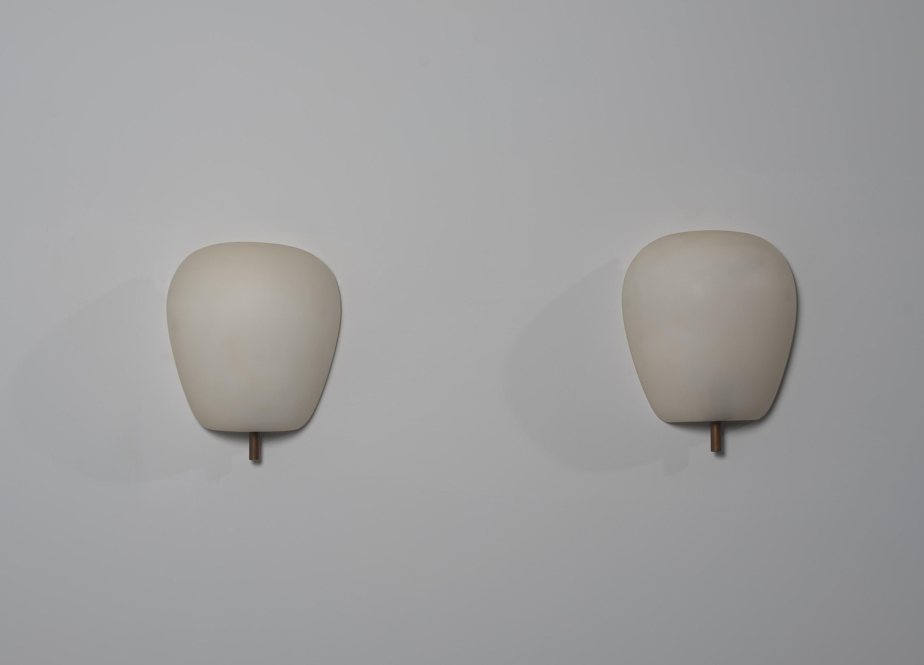 Pair of Italian Design Wall Sconces from the 1950s - Fontana Arte Attribution 2
