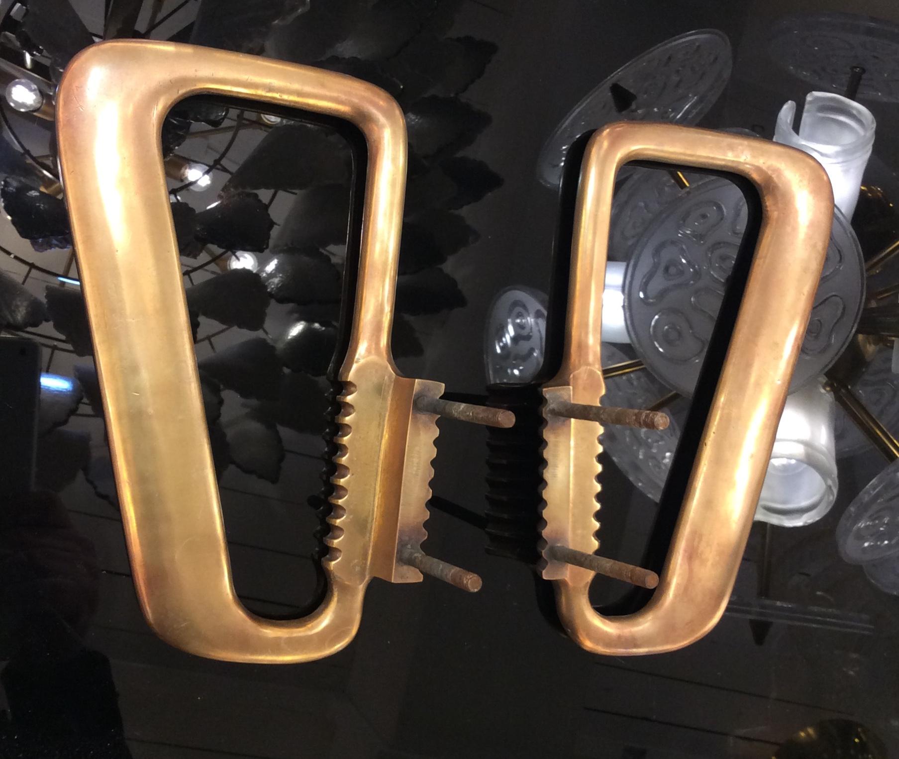 Pair of Italian Door Pulls Handle’s in Bronze Attributed to Gio Ponti, 1940 2