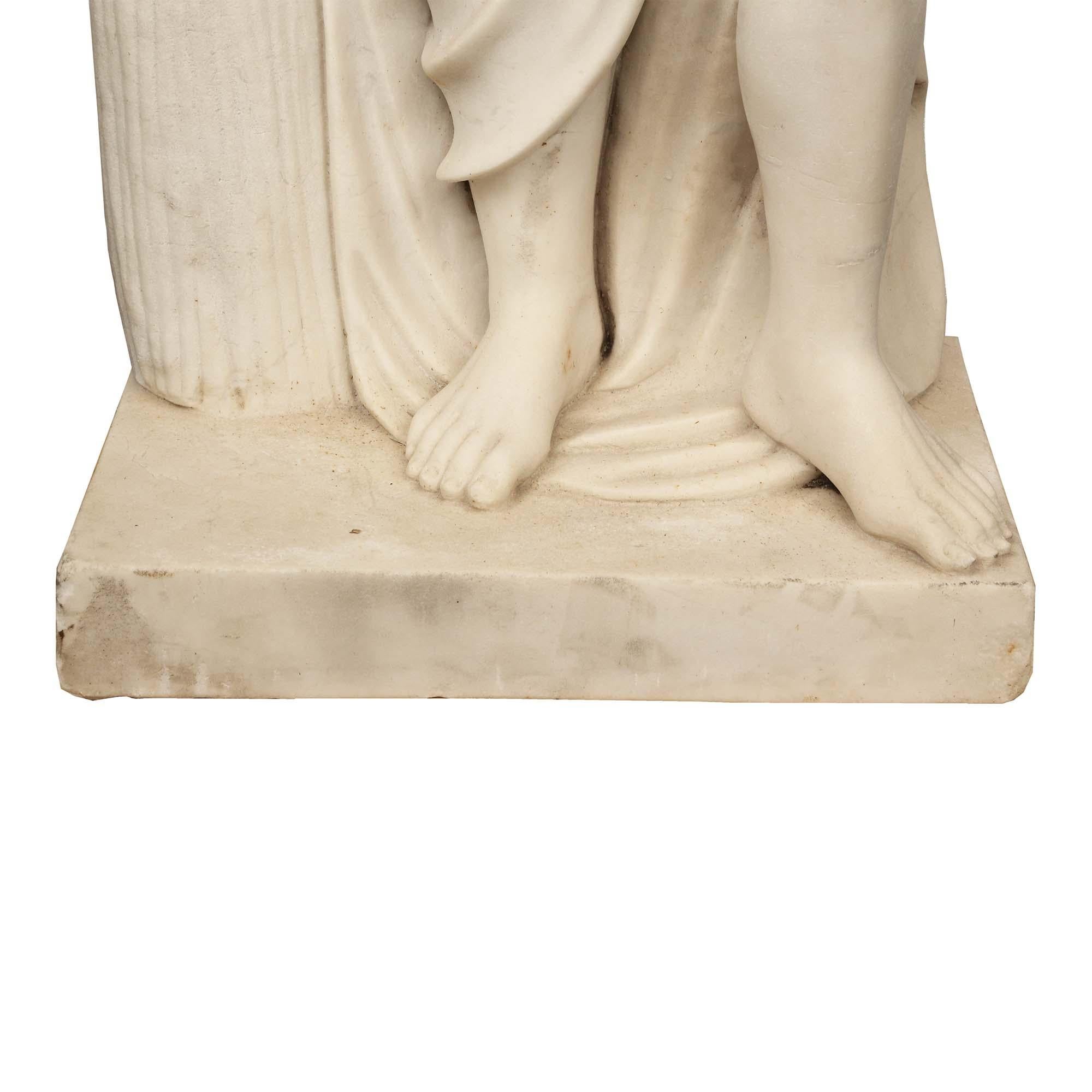 Pair of Italian Early 19th Century White Carrara Marble Statues For Sale 3