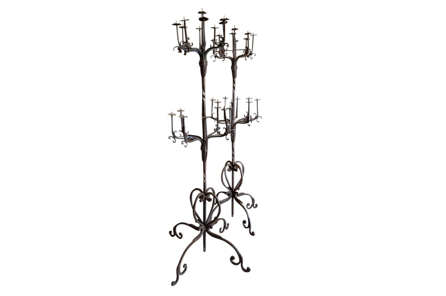 Iron Pair of Italian Early-20th Century Torcheres For Sale