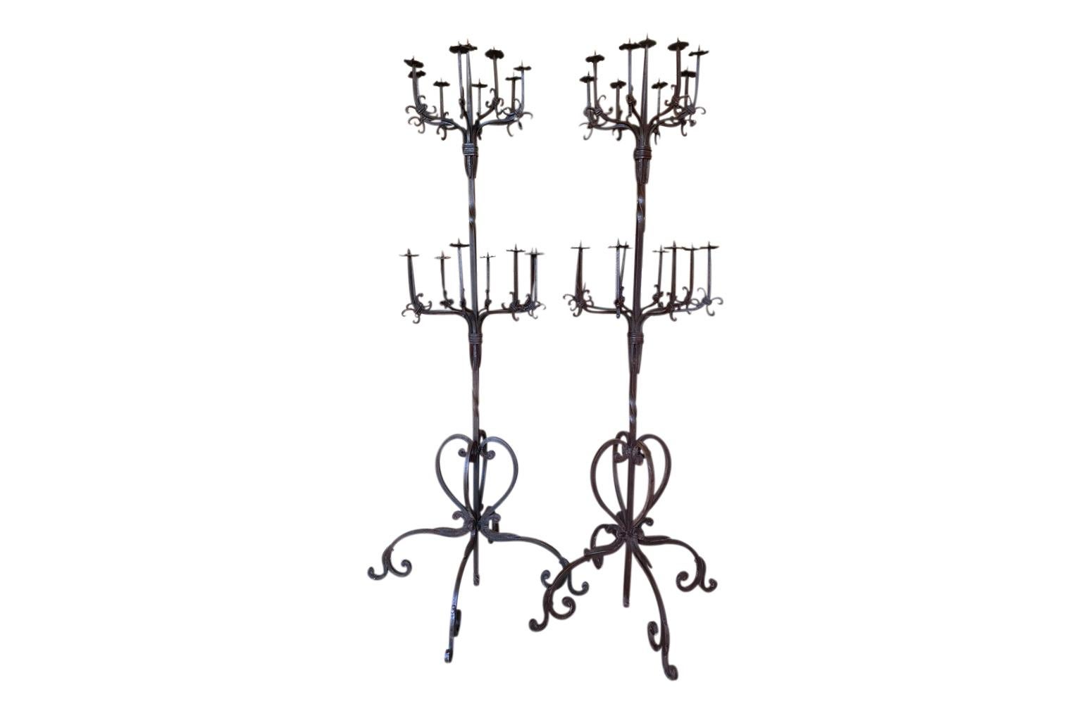 Pair of Italian Early-20th Century Torcheres For Sale 1
