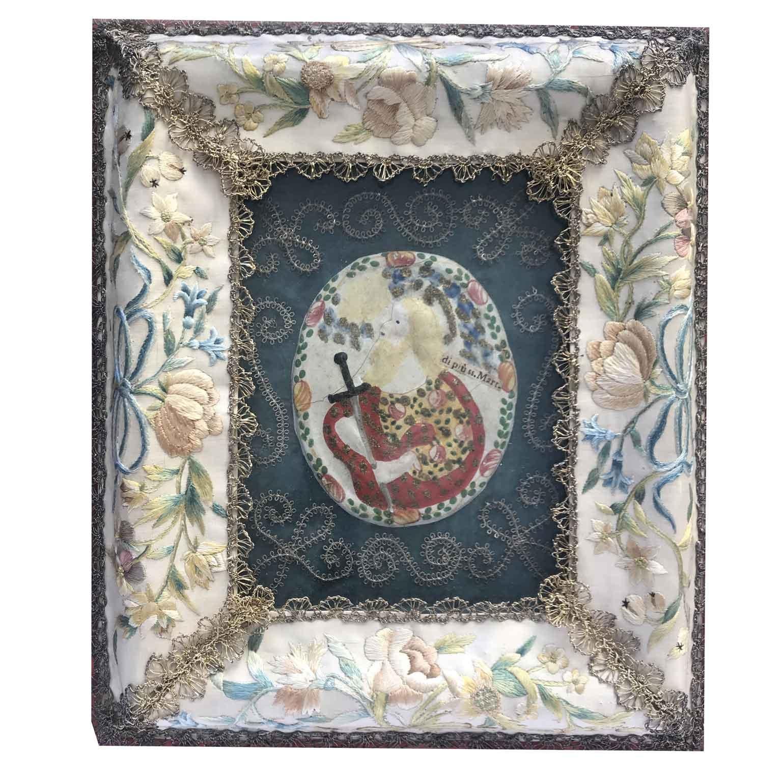 Set of Two 18th Century Italian Silk Frames with Embroidery and Saints Figures For Sale 3