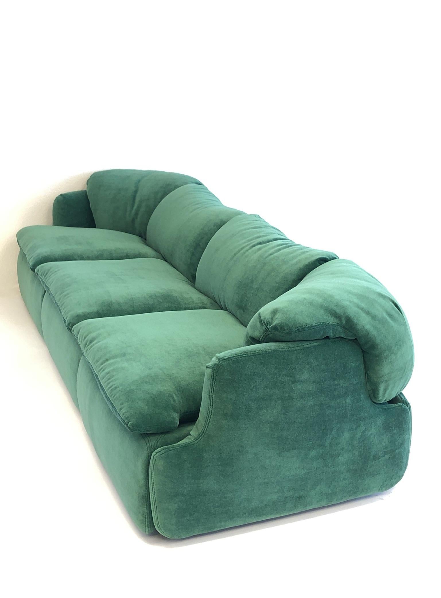 Pair of Italian Emerald Green Mohair Sofas by Alberto Rosselli for Saporiti 3
