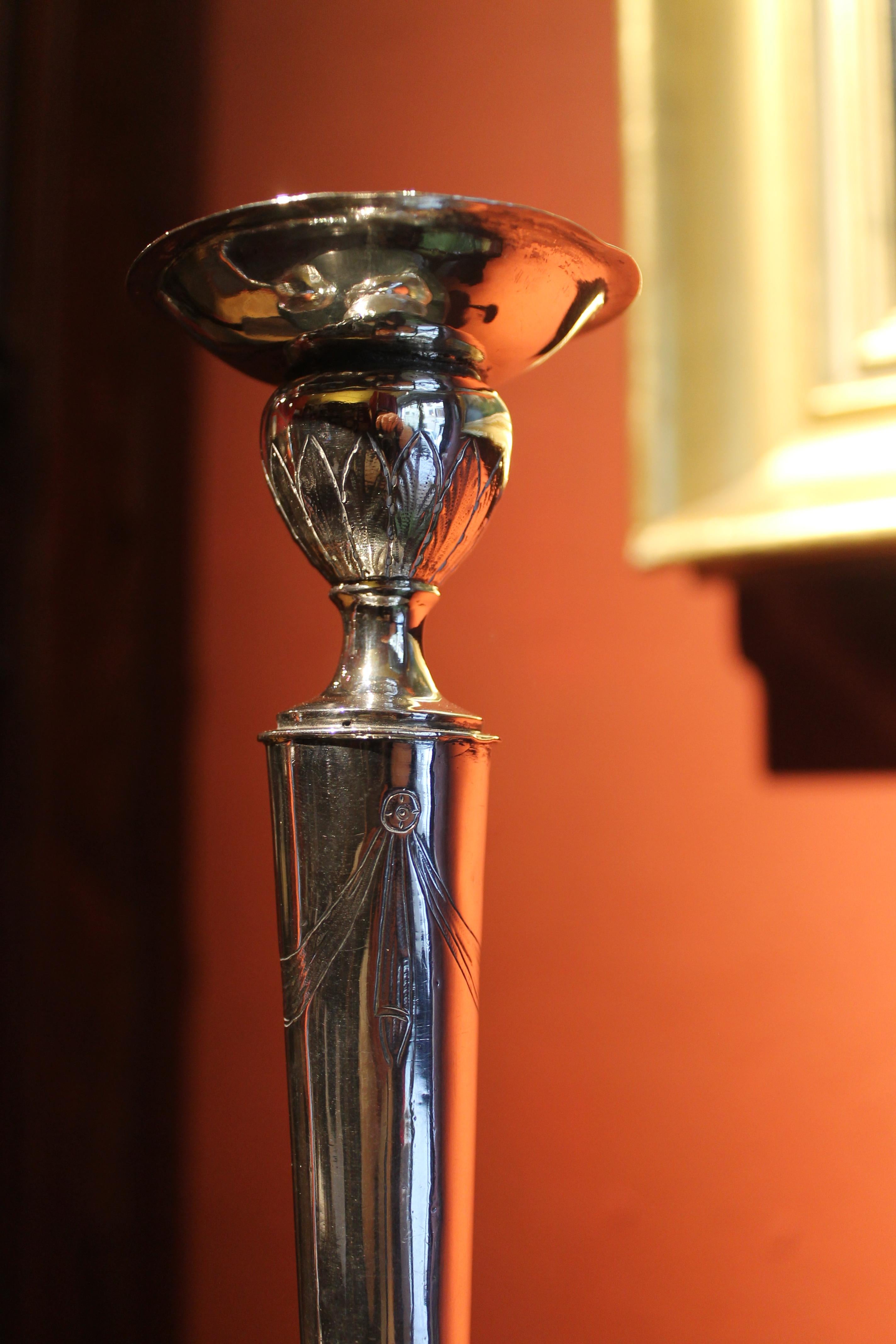 Coppia di candelabri in argento dell'Impero Italiano dell'inizio del XIX secolo, Roma, circa 1811 in vendita 8