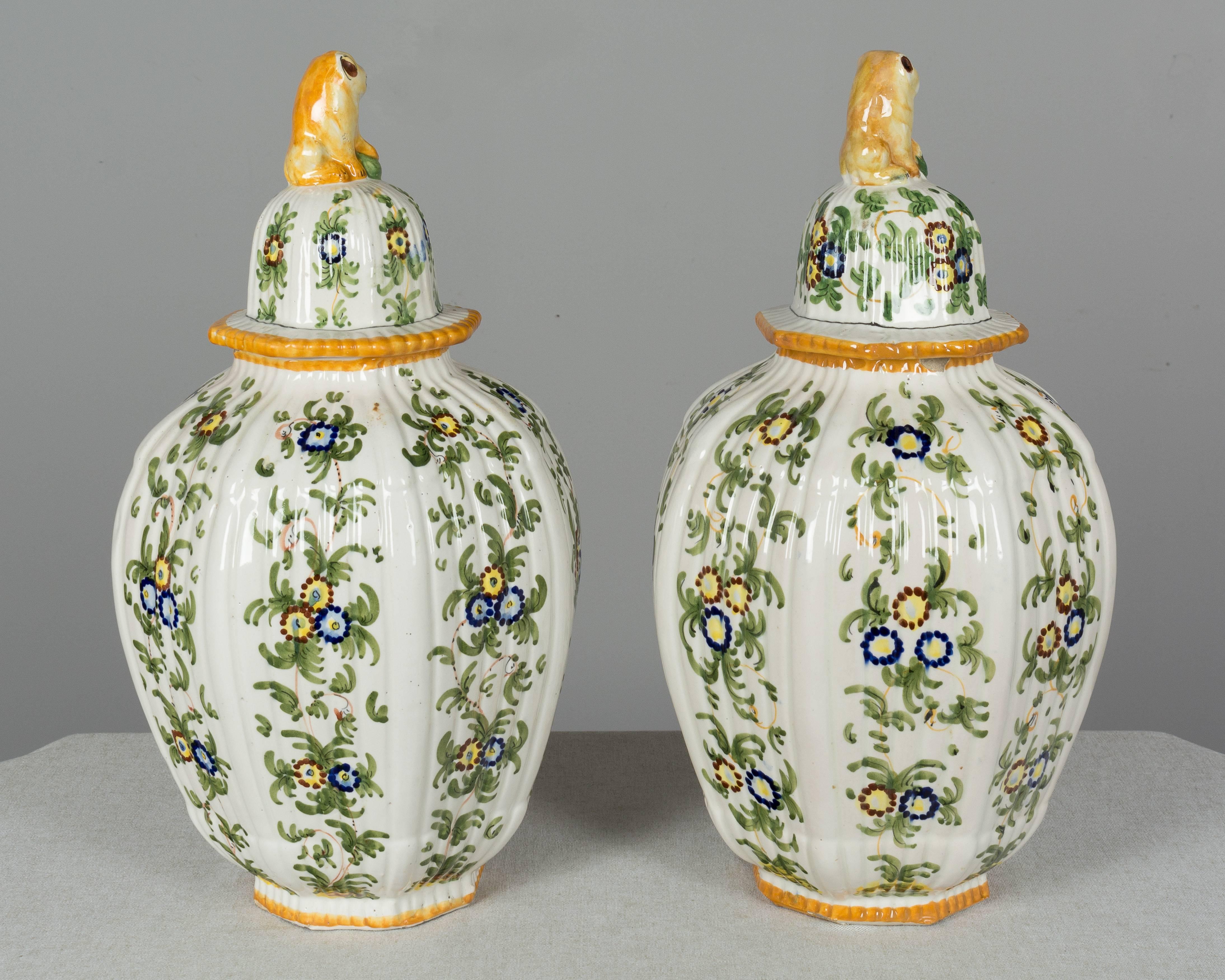 Hand-Painted Pair of Italian Faience Urns