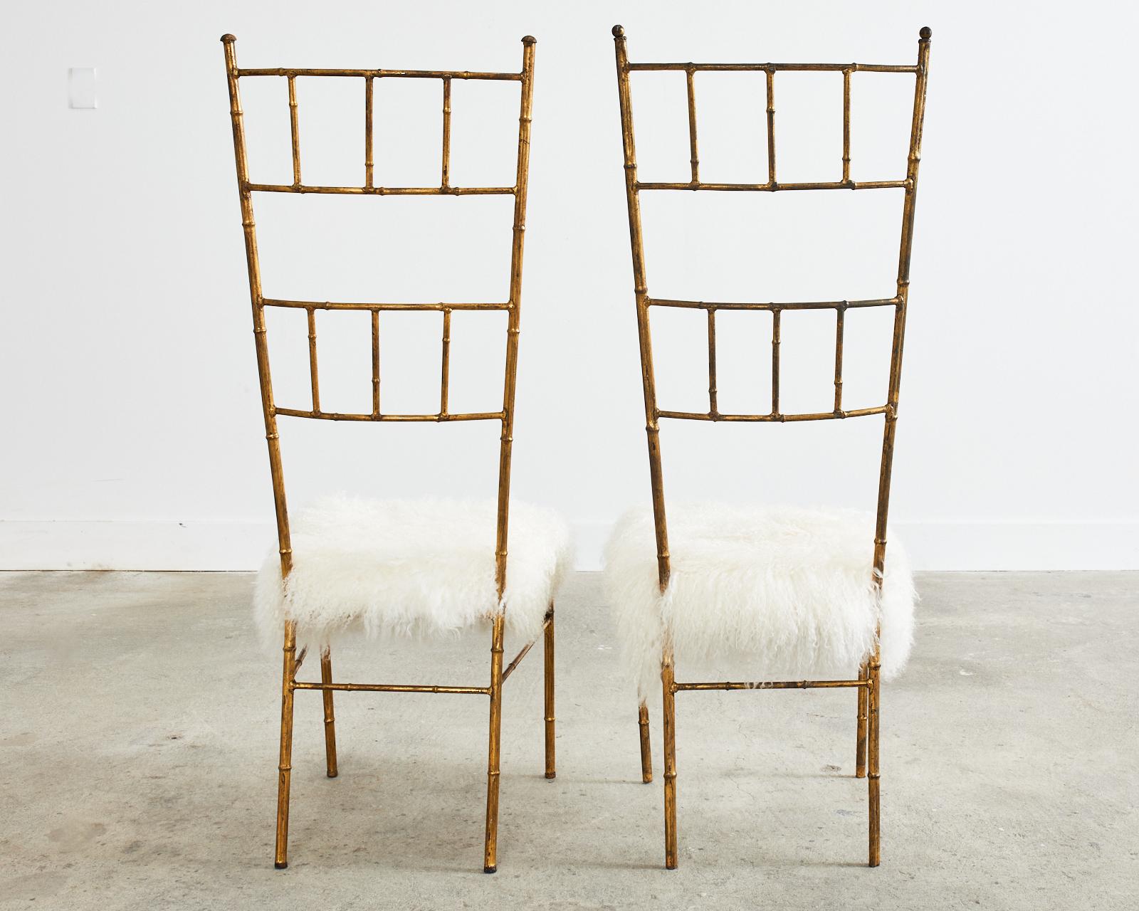 Paire de chaises italiennes de style Chiavari en faux bambou doré en vente 13