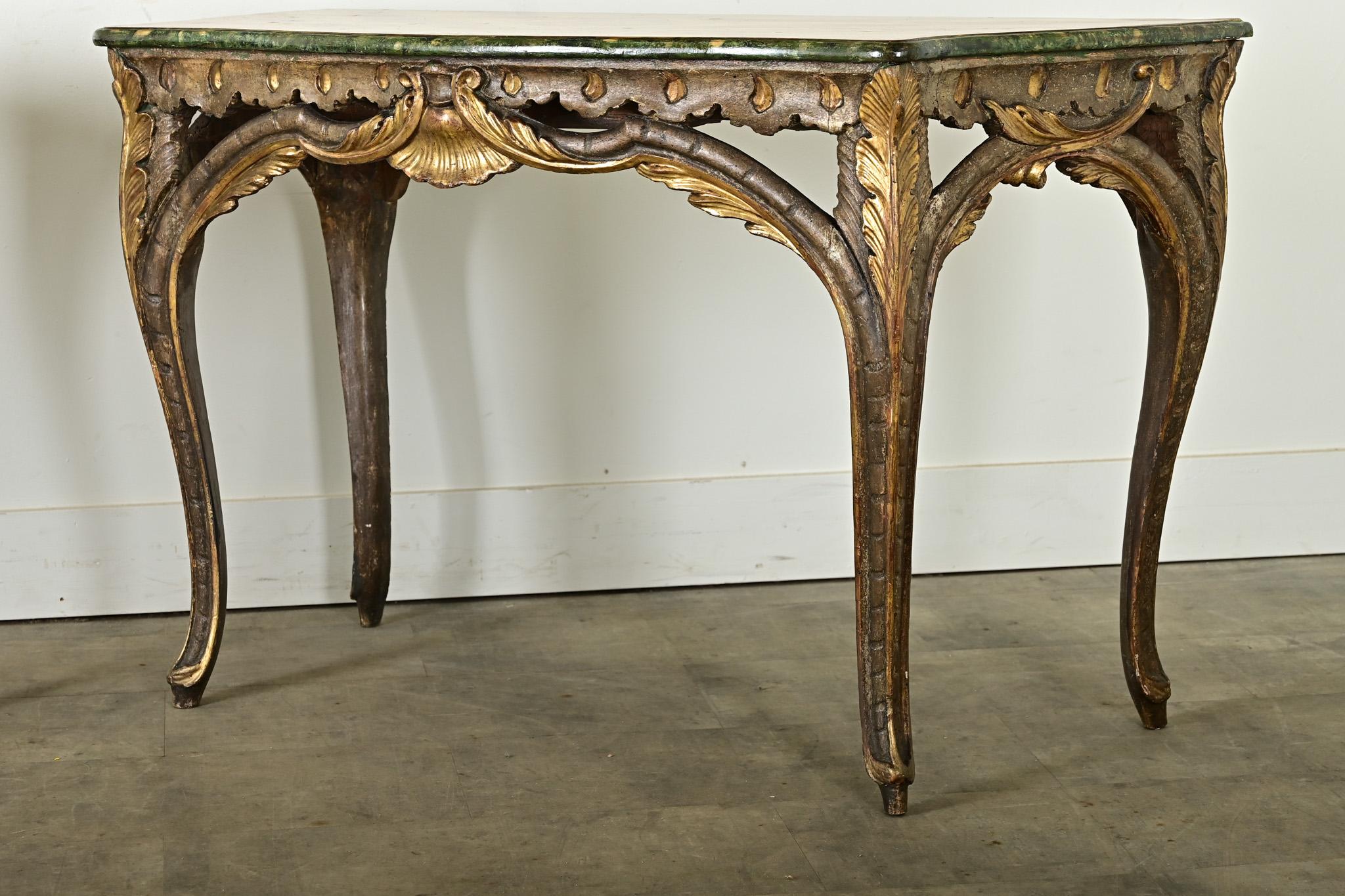 Paar italienische Konsolen aus Kunstmarmor im Angebot 5