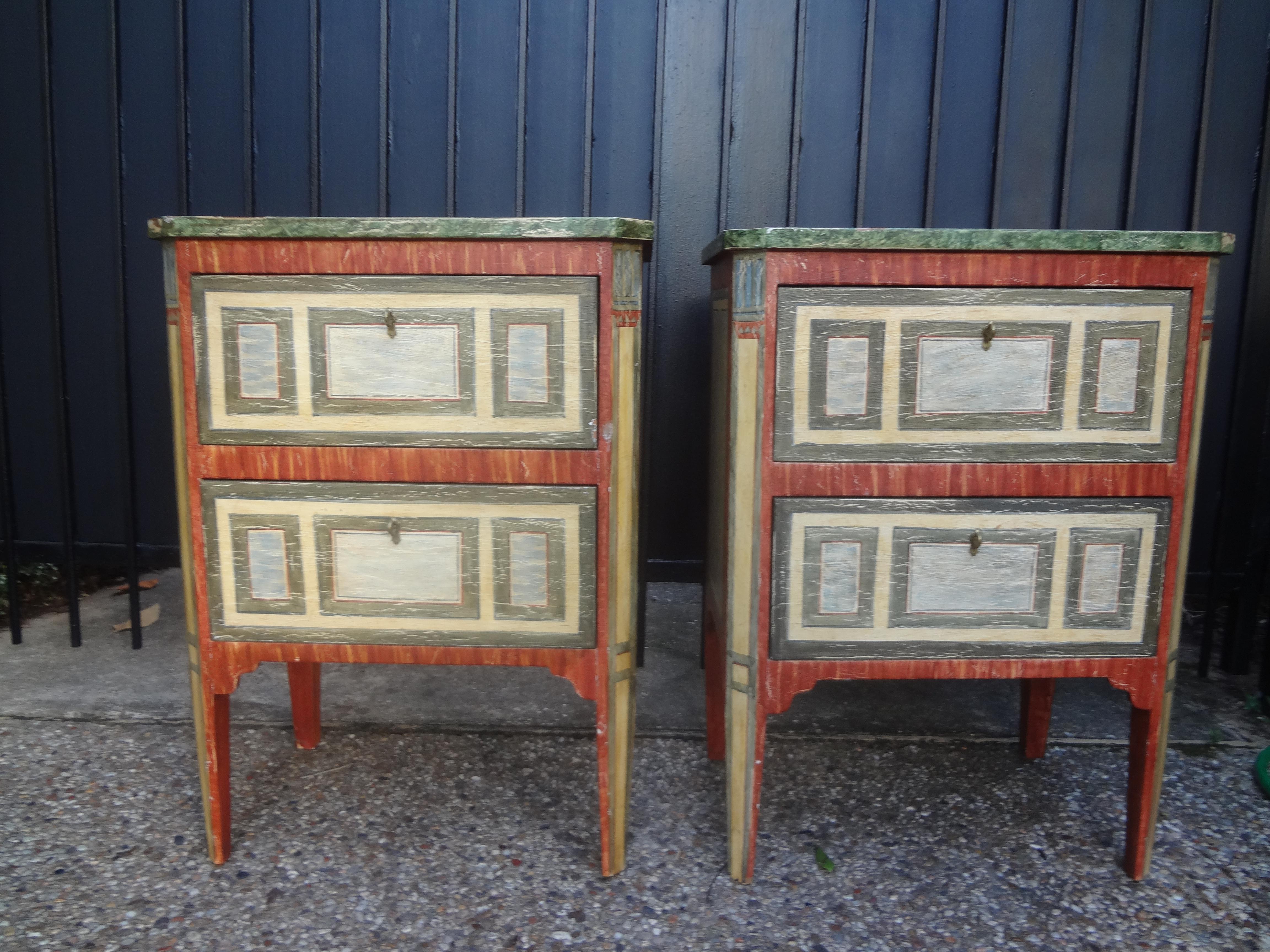 Pair of Italian faux marble painted chests, commodes or commodini. This versatile pair of Italian Louis XVI style painted chests would work well in a living area or as bedside tables, nightstands or chests. Stunning!