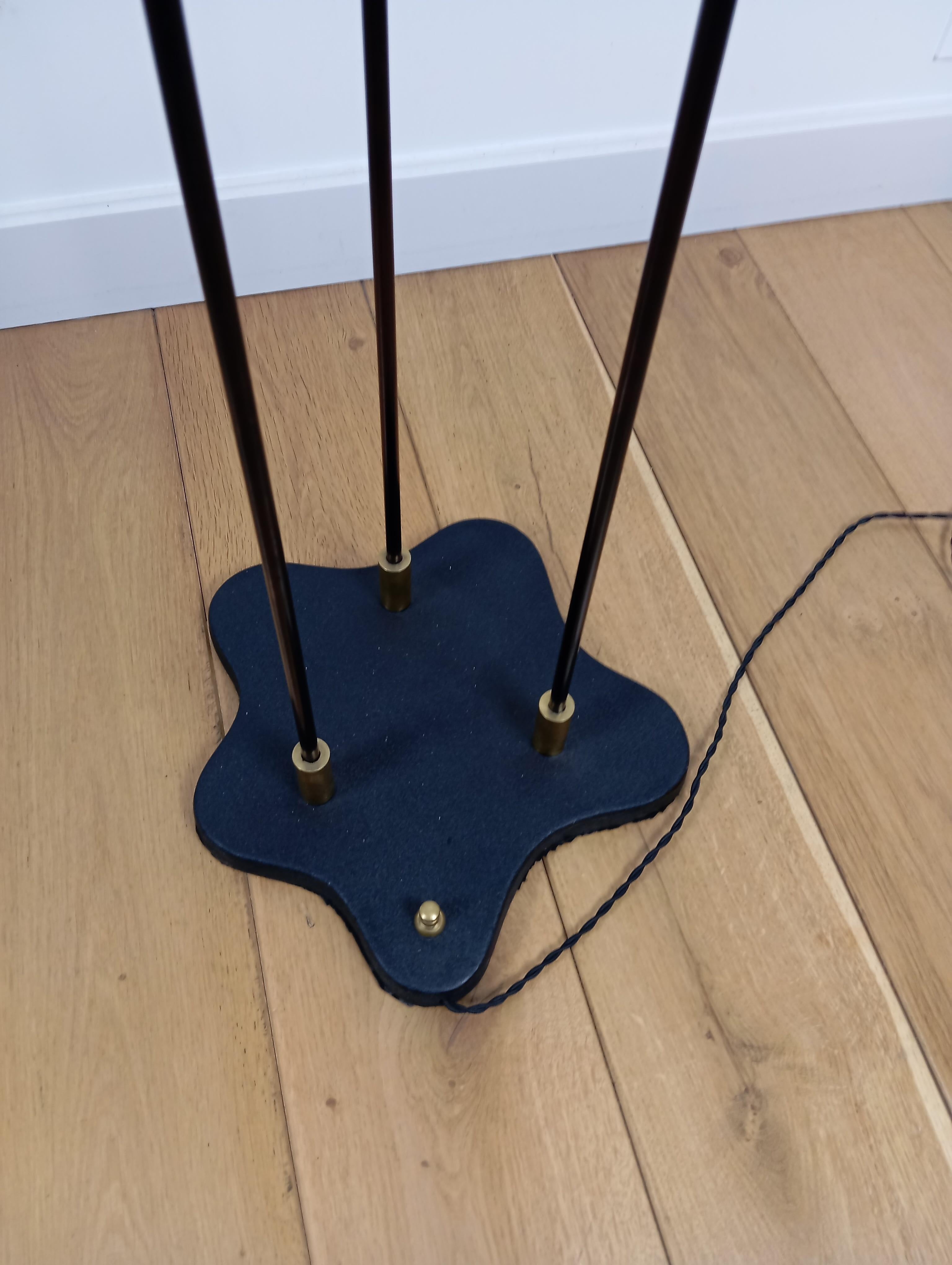 Pair of Italian floor lamps by Stilnovo circa 1950 For Sale 5