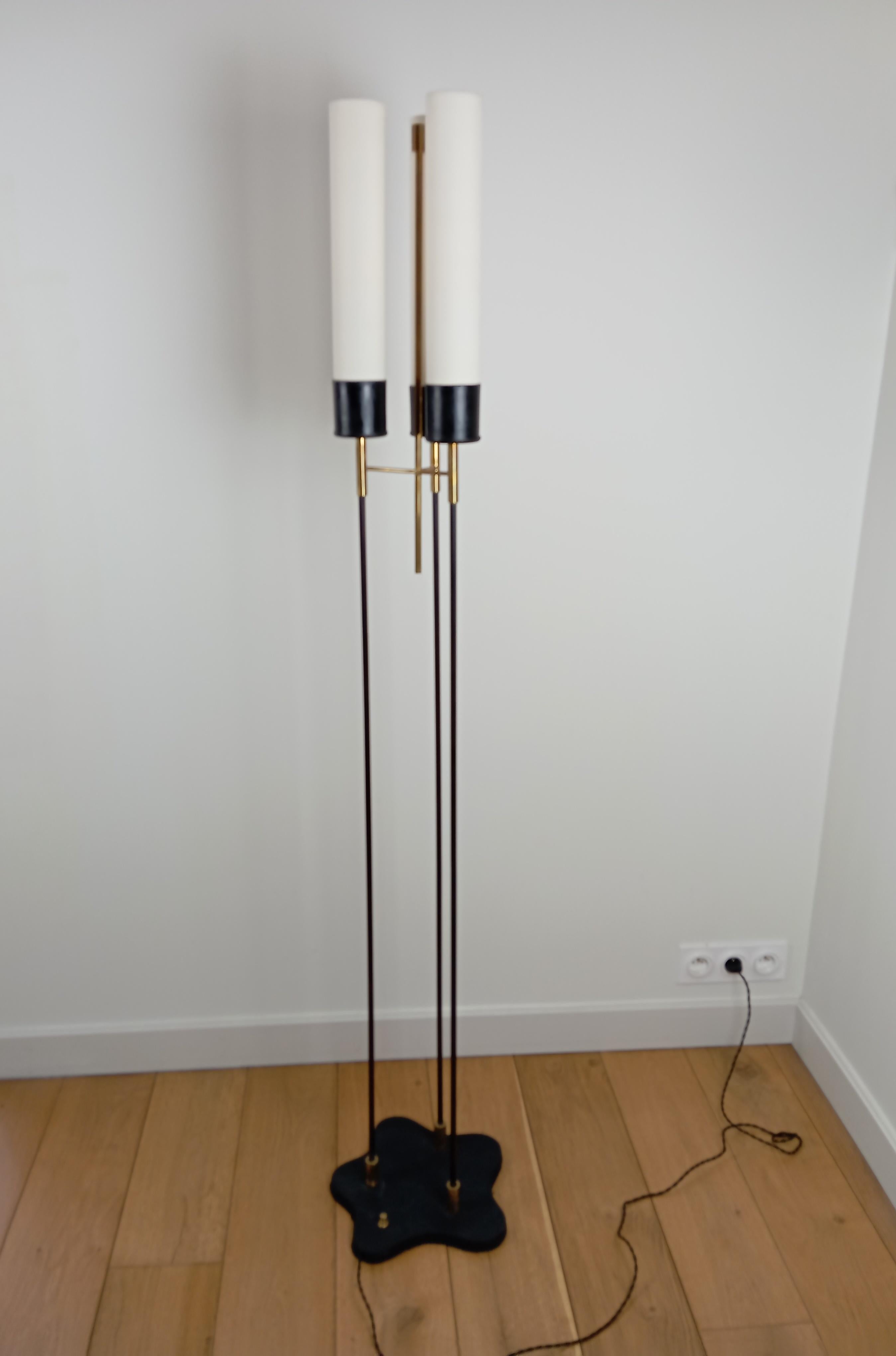 20th Century Pair of Italian floor lamps by Stilnovo circa 1950 For Sale