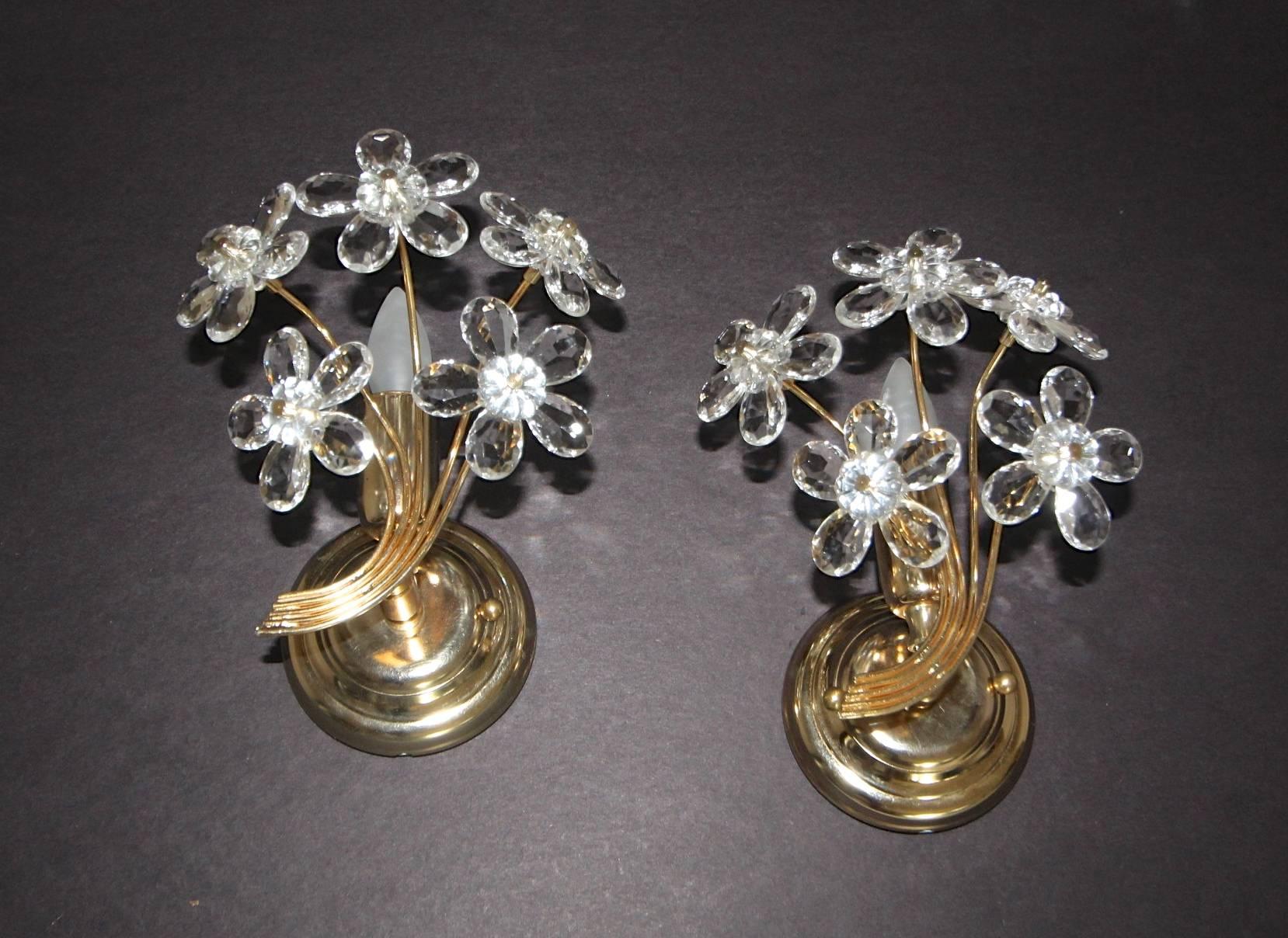 Mid-20th Century Pair of Italian Floral Crystal Wall Sconces
