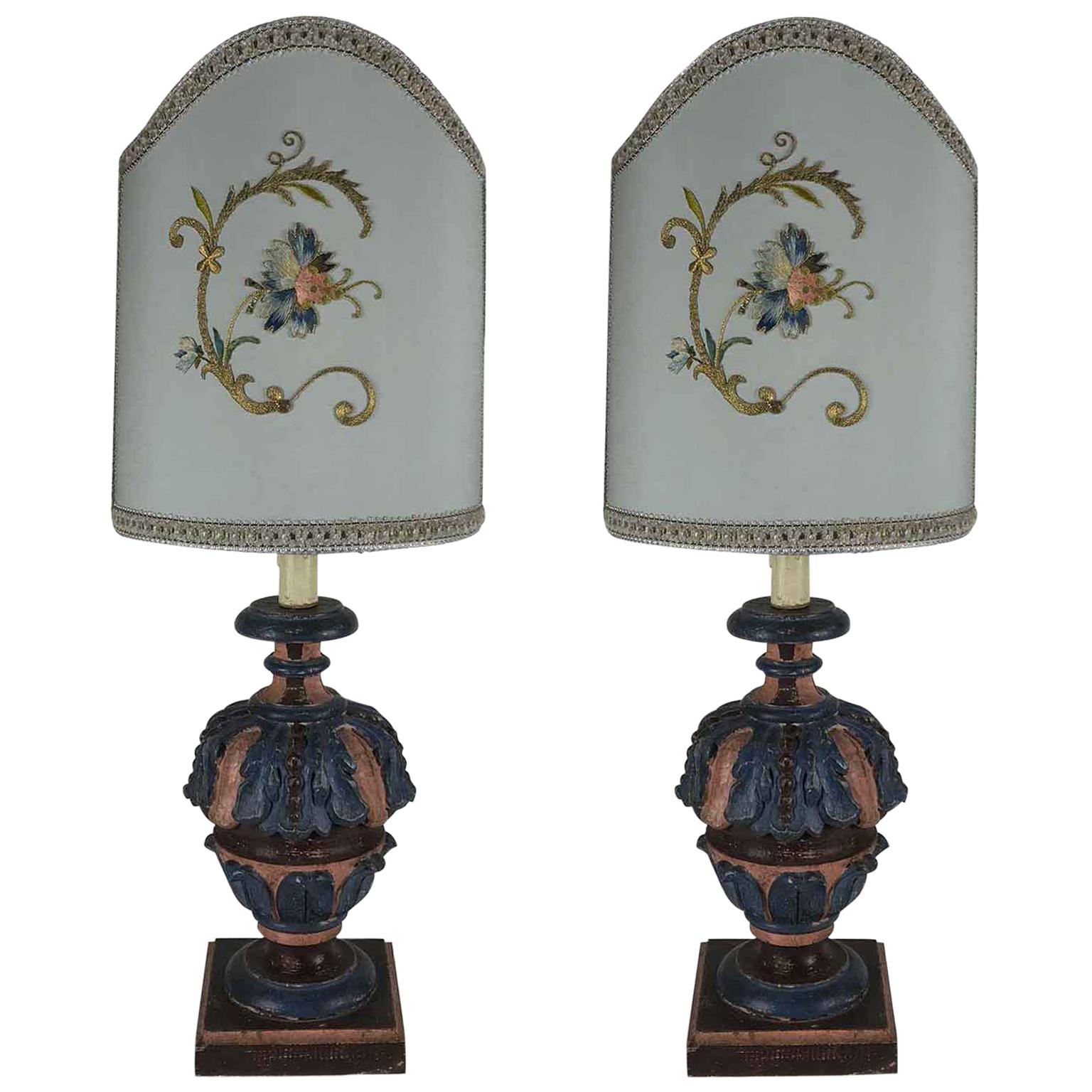 Pair of Florentine Blue Rose Hand-Carved Table Lamps by Bartolozzi Maioli, 1970 For Sale