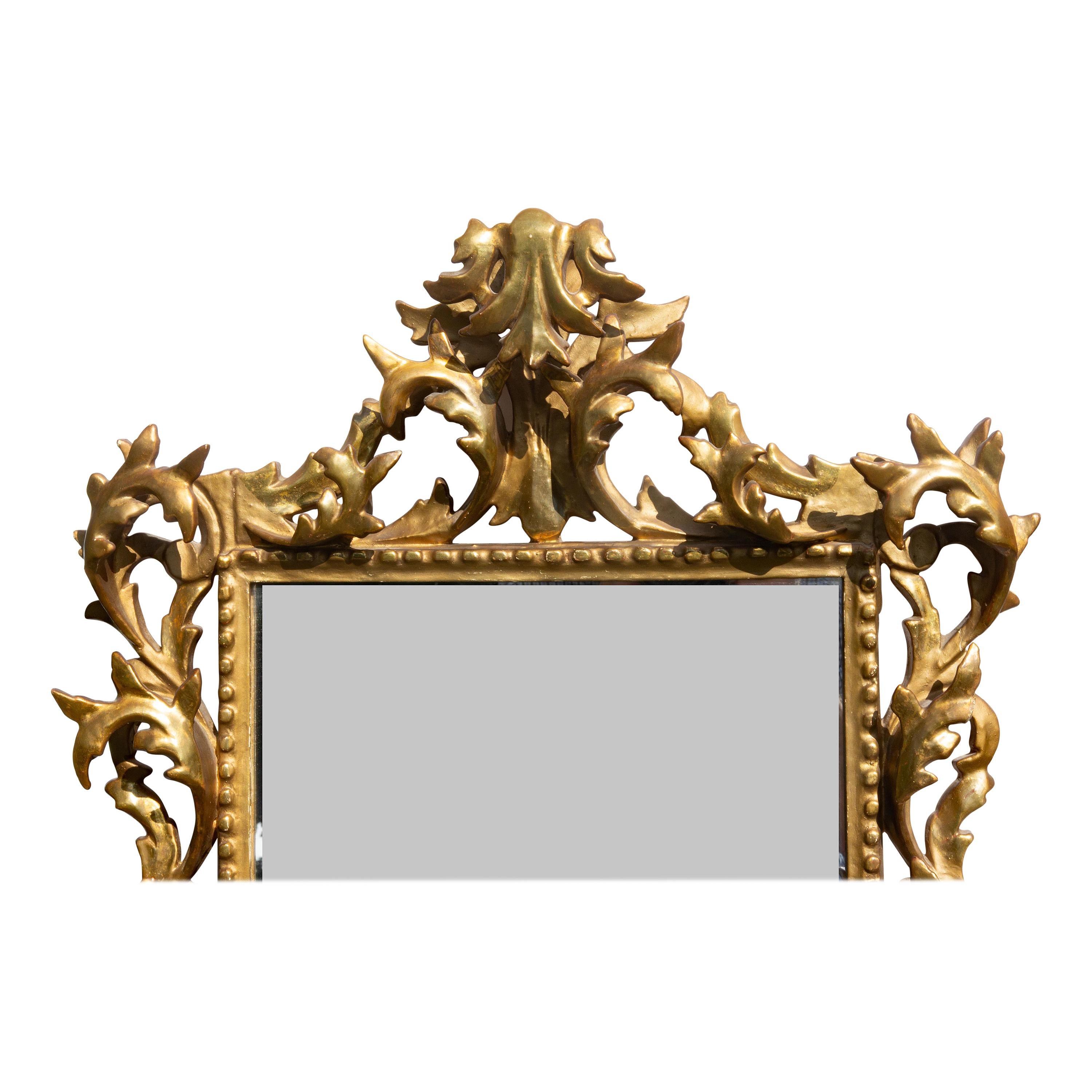 XIXe siècle Paire de miroirs italiens en bois doré sculpté Florentine 19ème siècle en vente