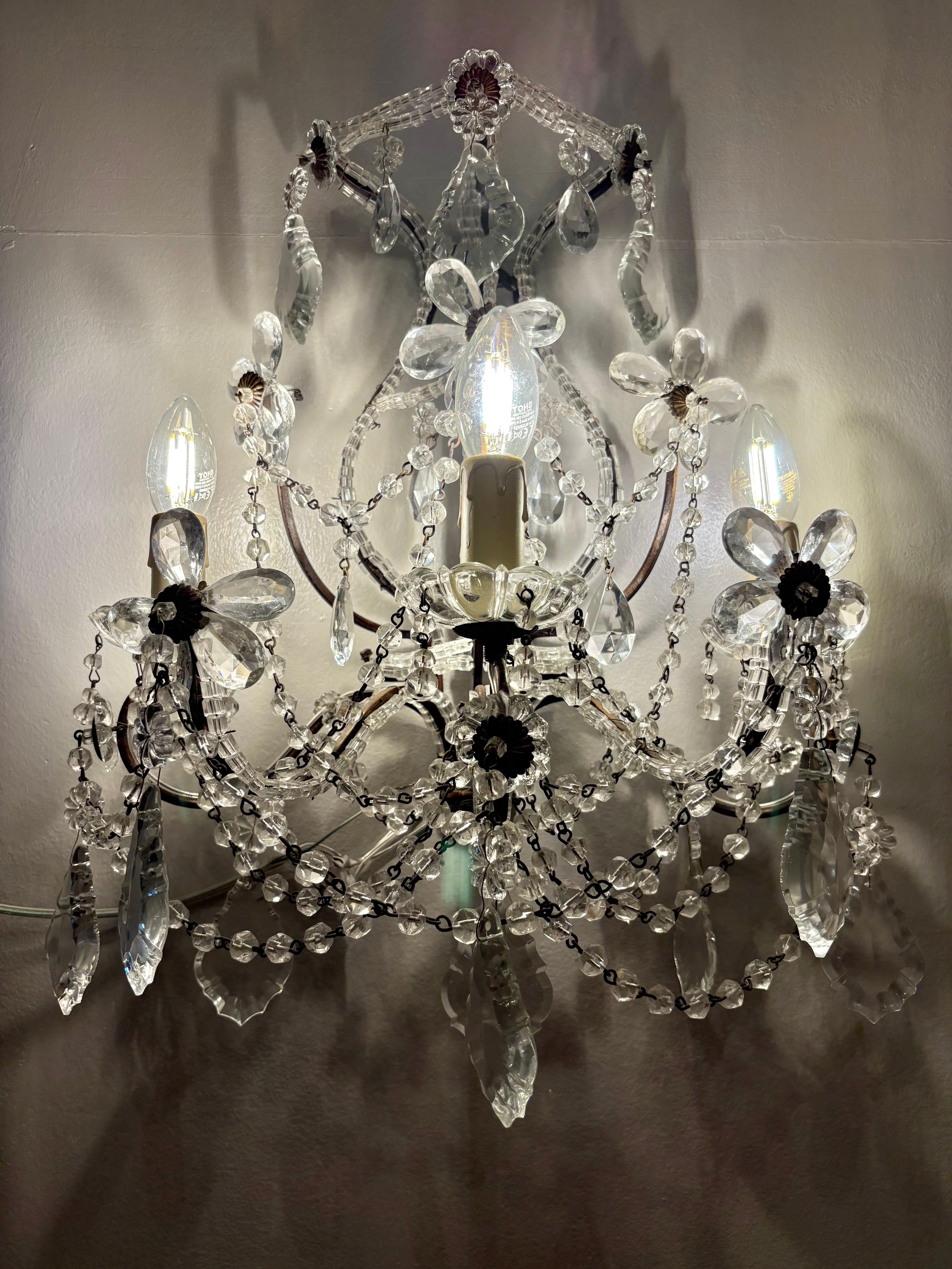 Pareja de candelabros florentinos italianos en venta 1