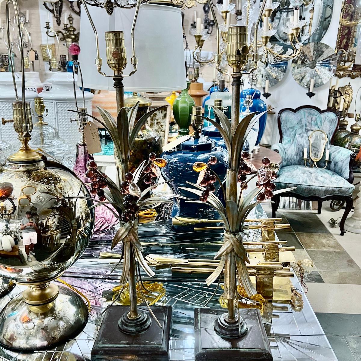 Mid-20th Century Pair of Italian Foliage Lamps For Sale