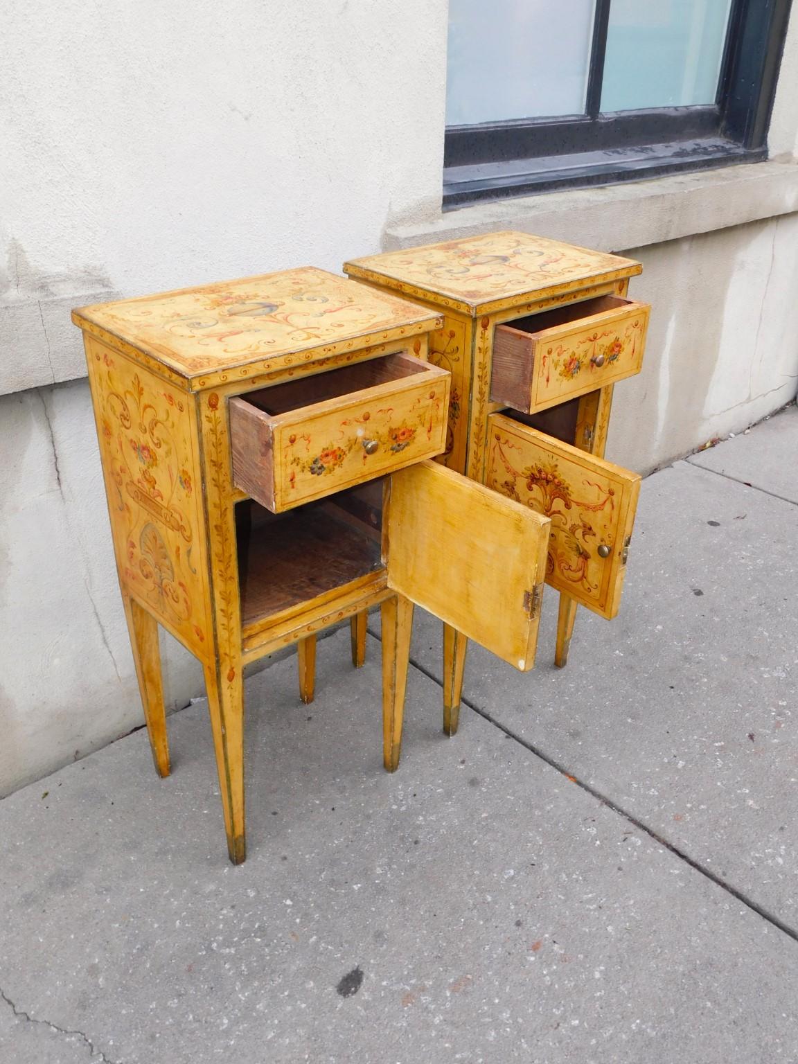 Brass Pair of Venetian Foliage Painted One Drawer Cabinet Commodes Tapered Legs C 1780 For Sale