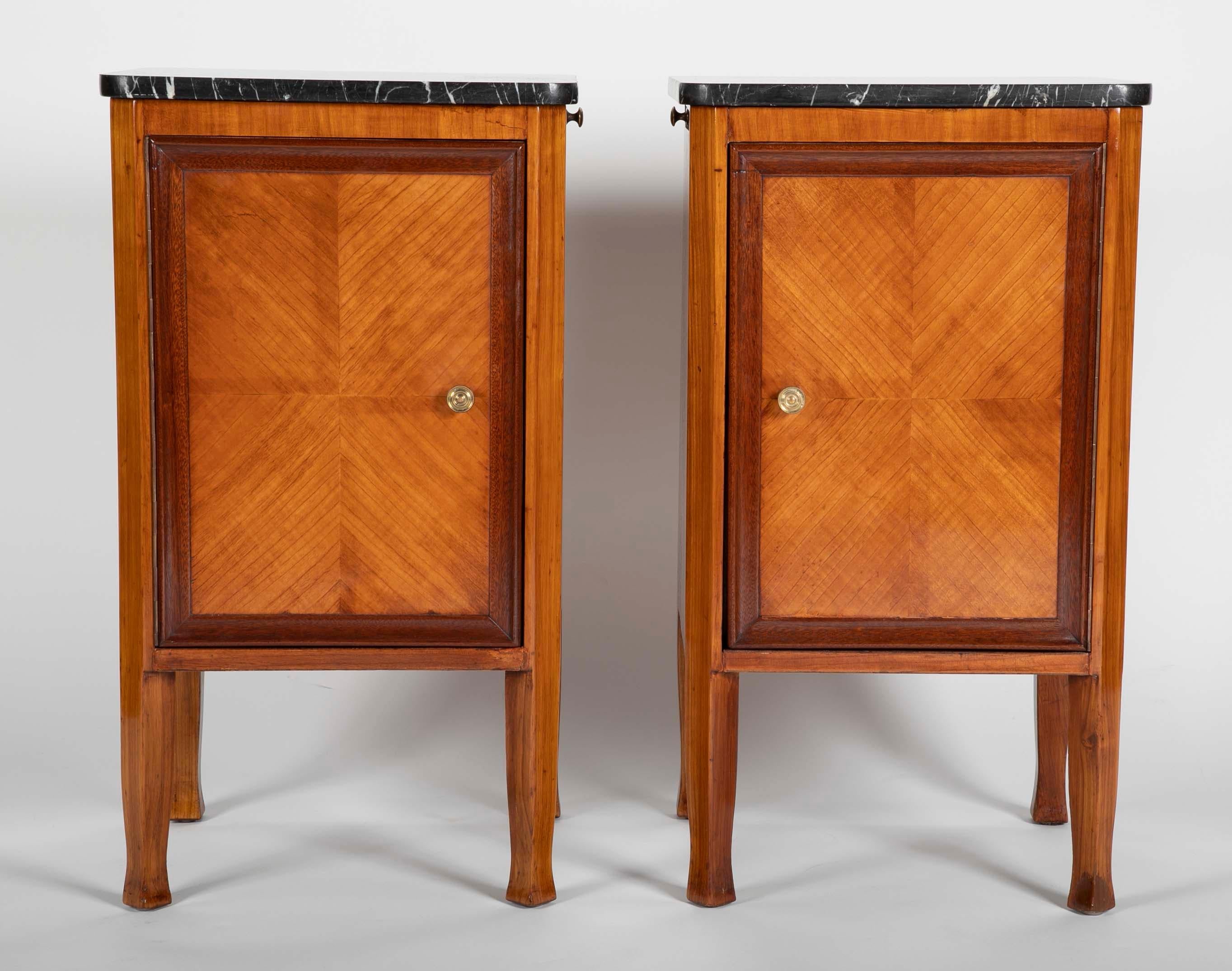 Mid-Century Modern Pair of Italian Fruit Wood Bedside Cabinets