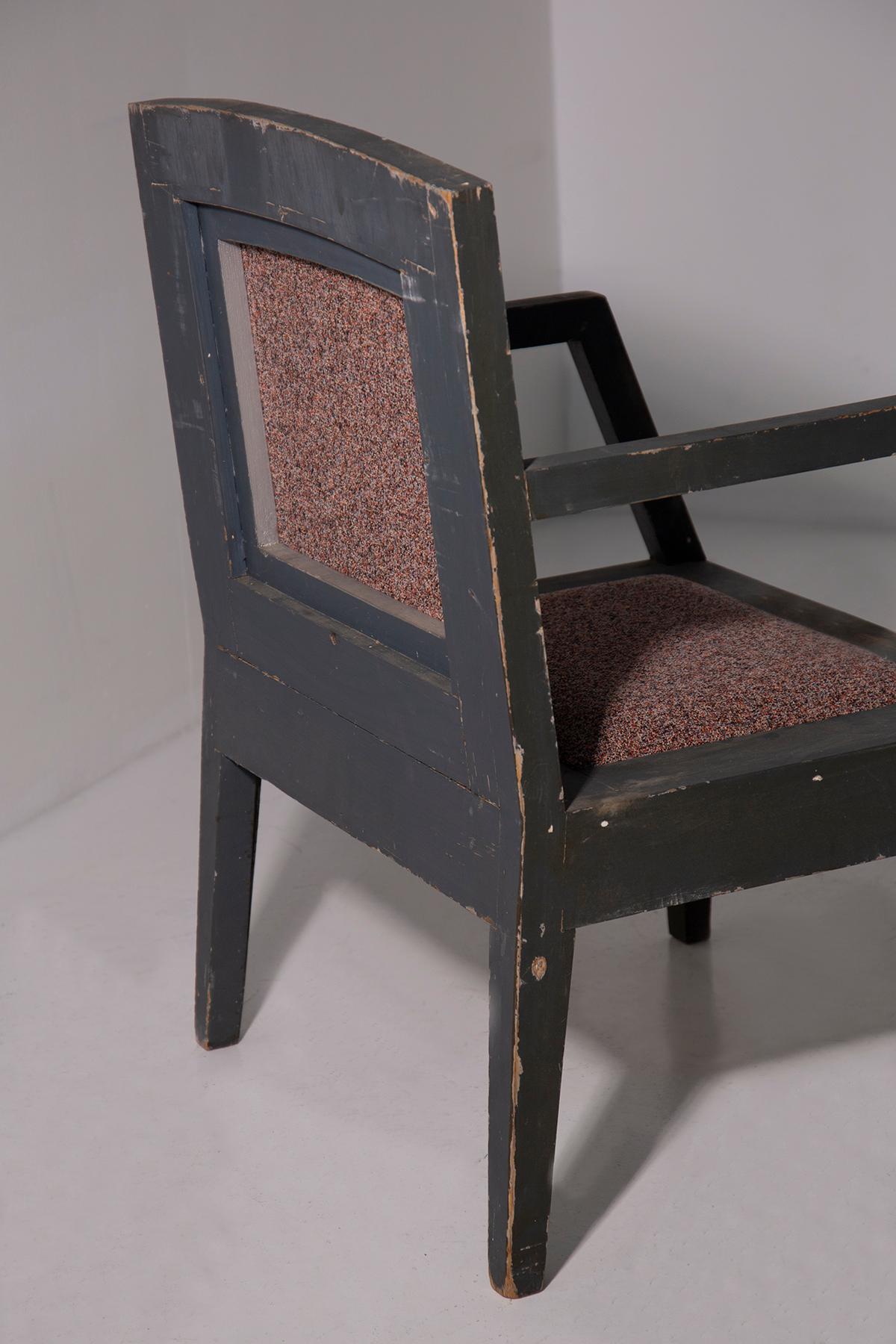 Paire de fauteuils futuristes italiens avec tissu coloré en vente 7