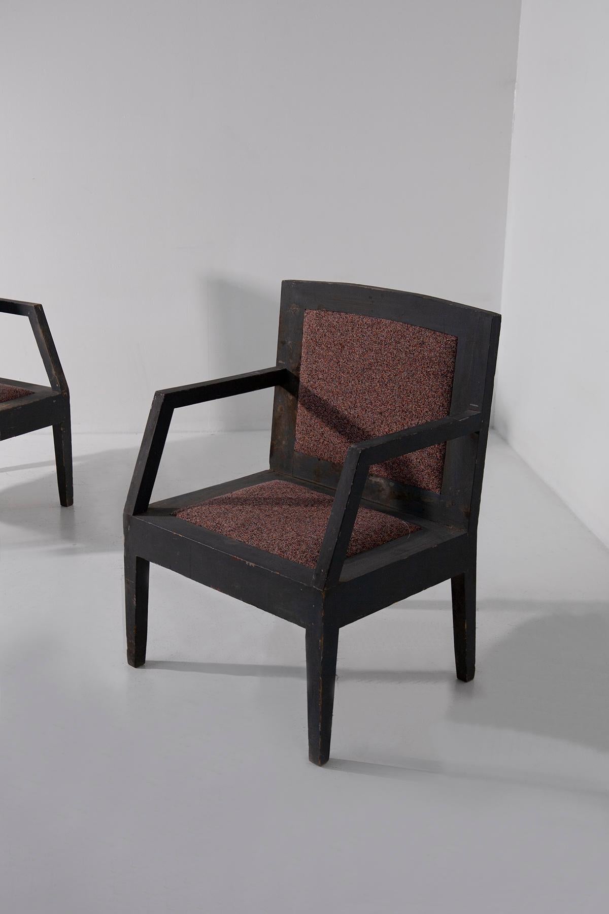 Début du 20ème siècle Paire de fauteuils futuristes italiens avec tissu coloré en vente
