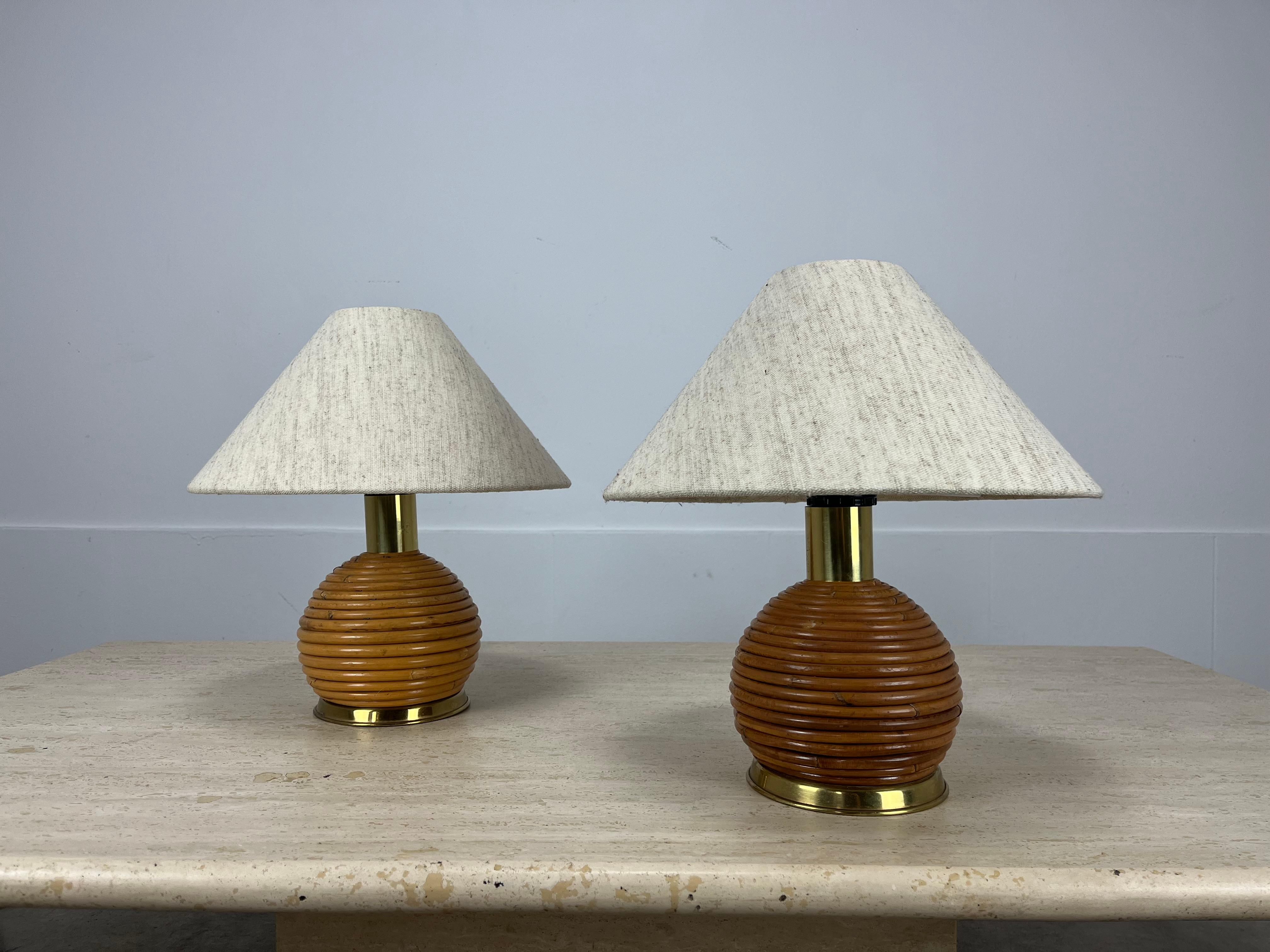 Pair of Italian rattan table lamps 1960's en Bueno estado para la venta en BELFORT, FR