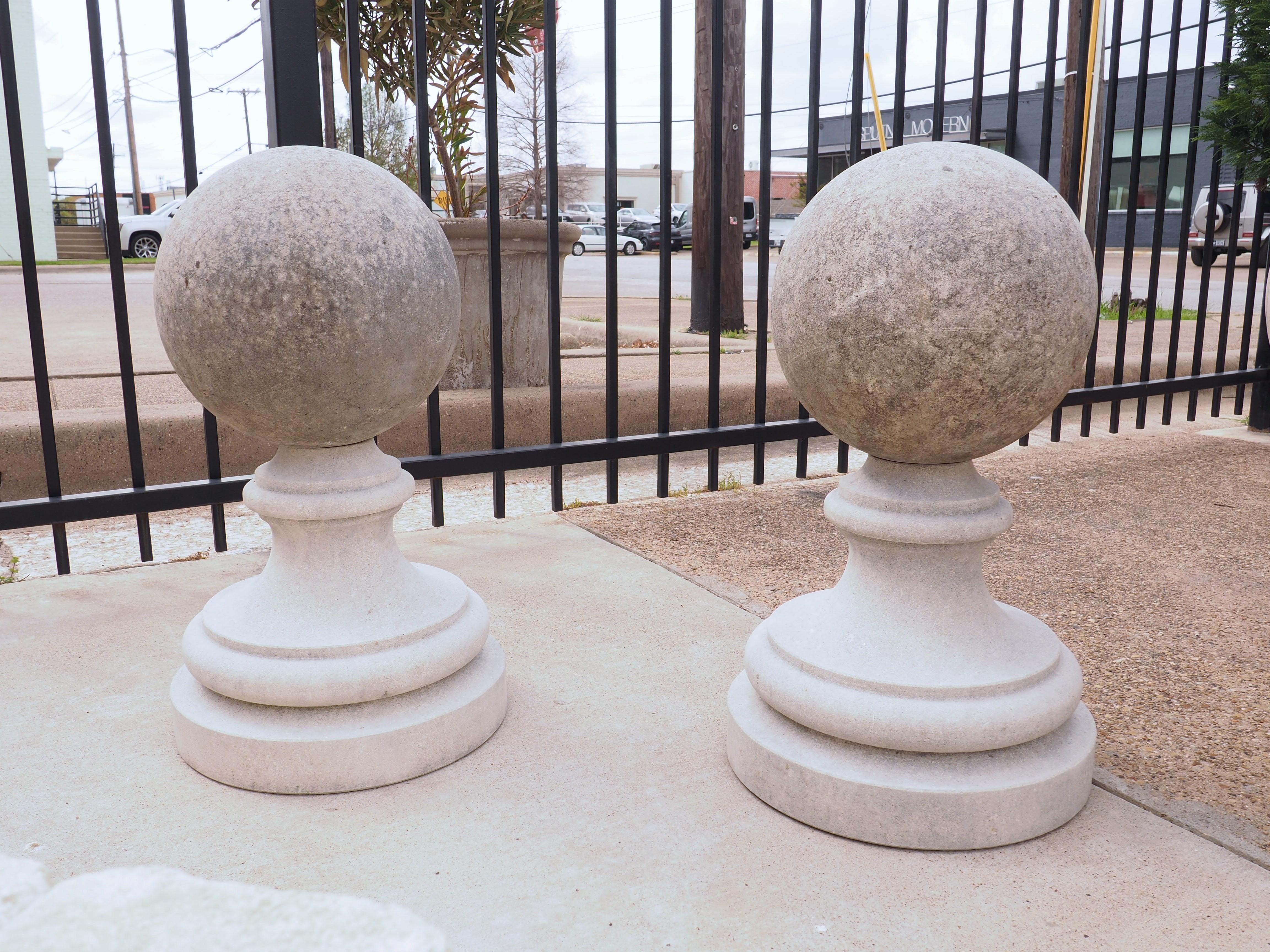 Contemporary Pair of Italian Garden Ball Finials in Carved Limestone