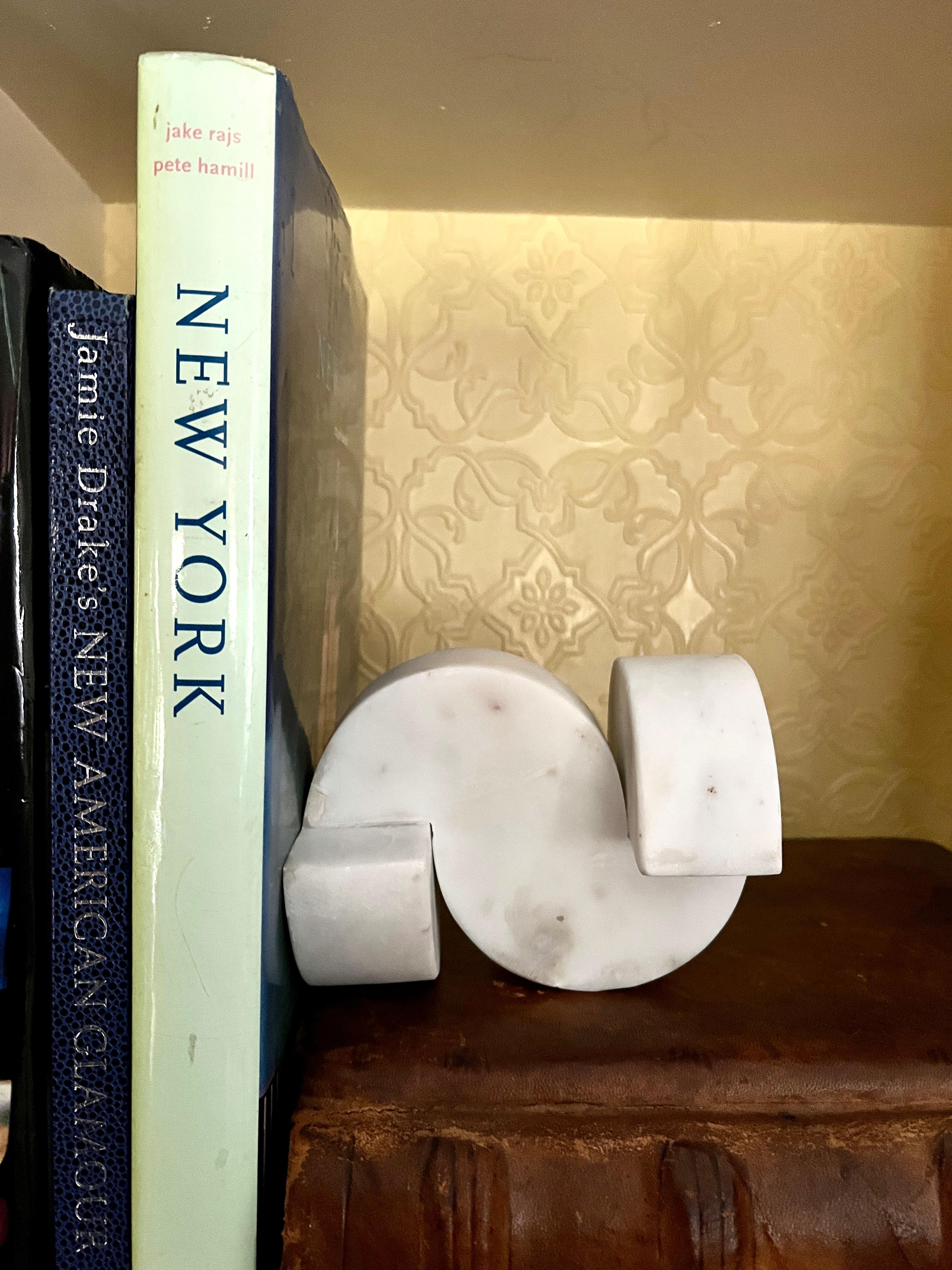 Pair of Italian Geometric Architectural Carrara Marble Sculptures or Bookends For Sale 9