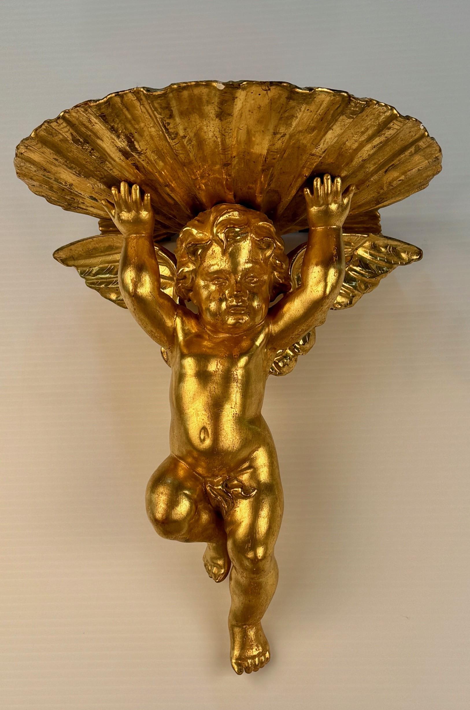 Pair of Italian Gilt Brackets Modelled as Cherubs For Sale 1
